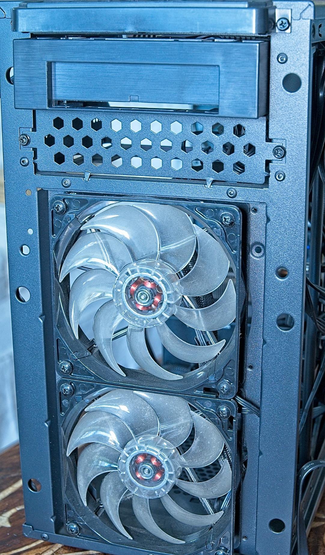 ICY DOCK Dual 2 Bay 2.5 inch HDD/SSD & 1 x 3.5 HDD/Device Front Bay to 5.25