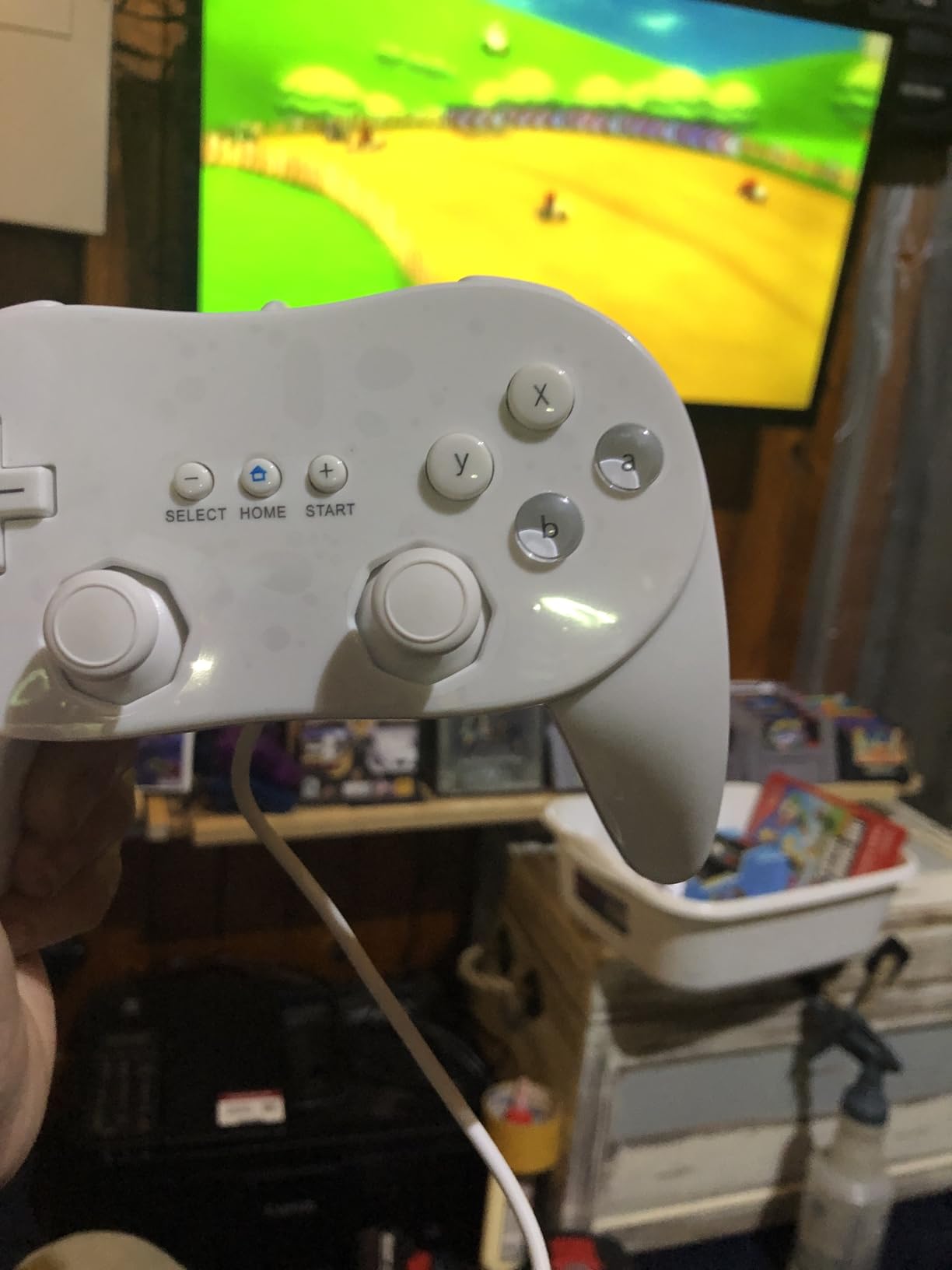 Old Skool Wii Classic Pro Controller for Wii and WiiU White customer photo 1