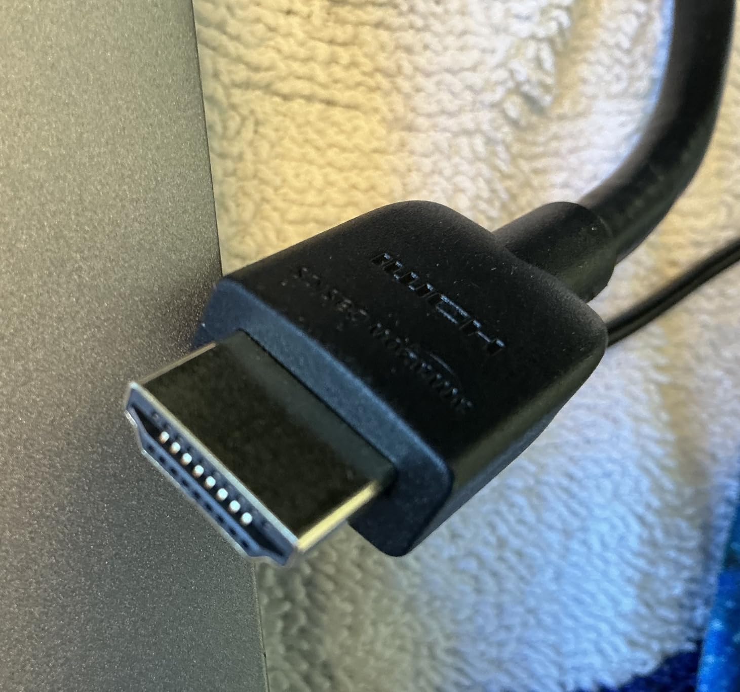 Amazon Basics HDMI to DVI Adapter Cable, Bi-Directional 1080P, Gold-Plated Connectors, 3 ft/0.9 m, Black customer photo 2