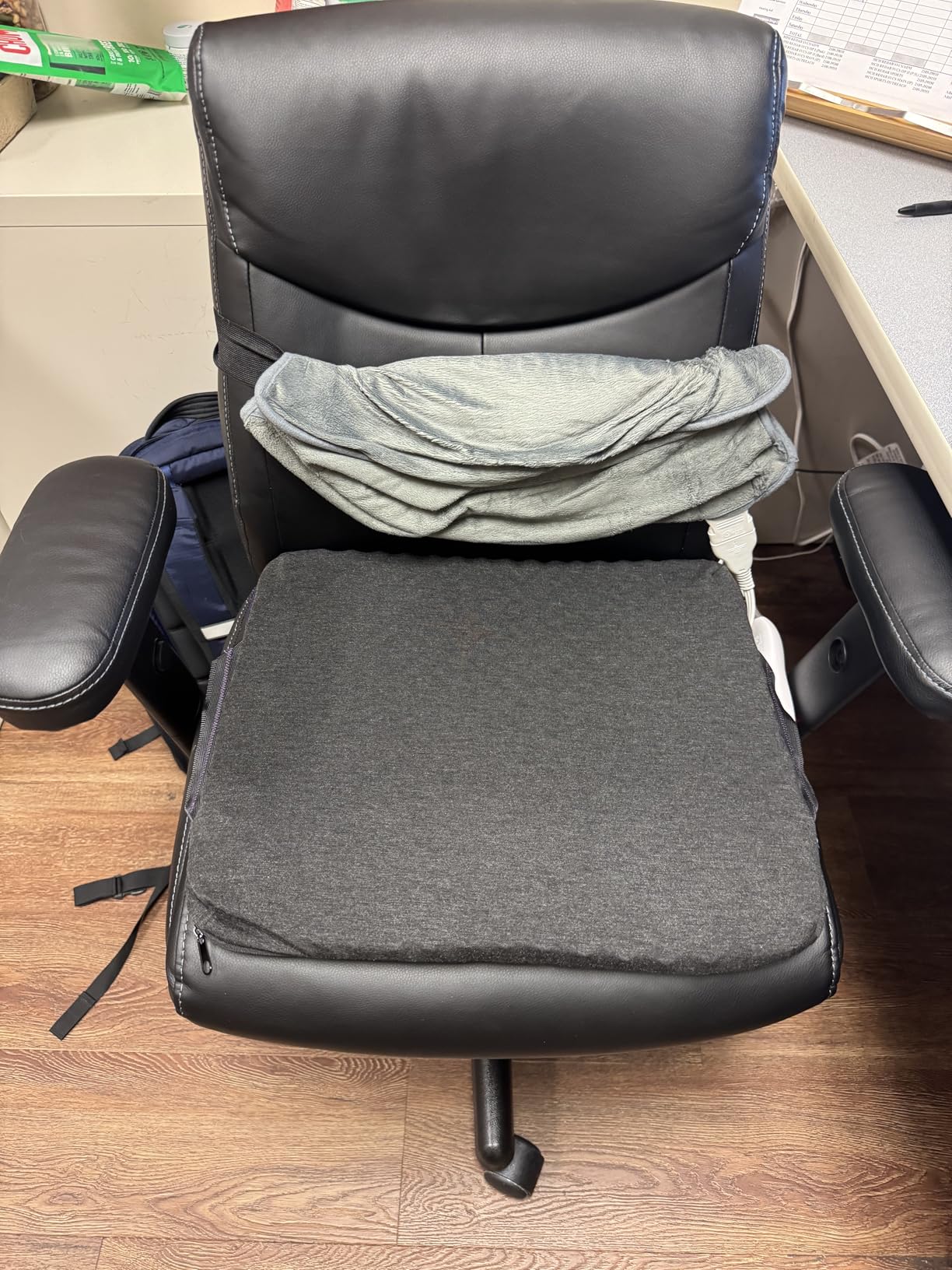 Purple Royal Seat Cushion - Seat Cushion for The Car Or Office Chair - Temperature Neutral Grid customer photo 2