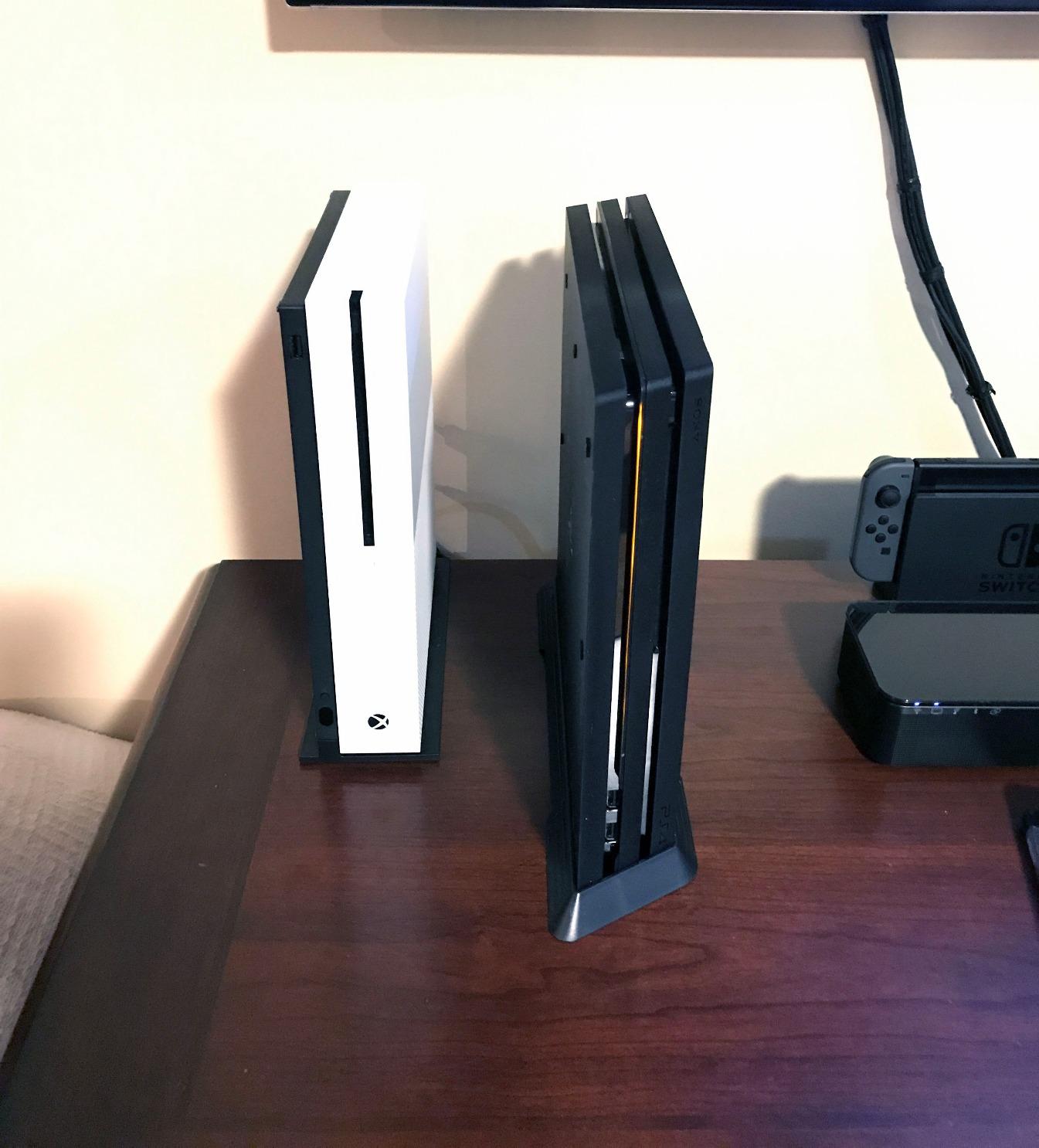Younik Vertical Stand for P4 Slim, Built-in Cooling Vents and Non-Slip Feet Steady Base Mount for P4 Slim, Black customer photo 1