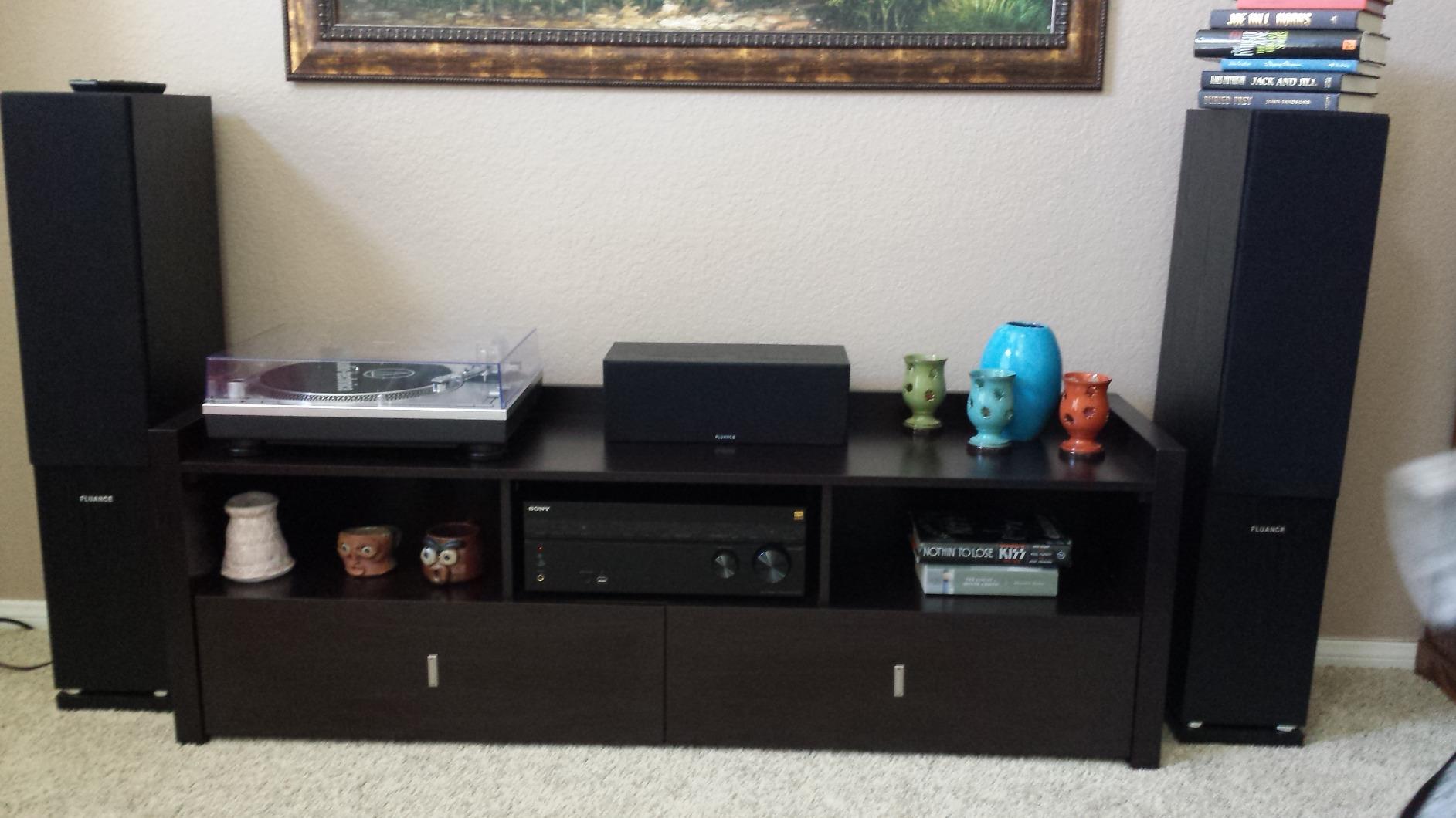 Fluance Elite High Definition Surround Sound Home Theater 5.0 Channel Speaker System Including Floorstanding Towers, Center Channel and Rear Surround Speakers - Natural Walnut (SXHTBW) customer photo 1