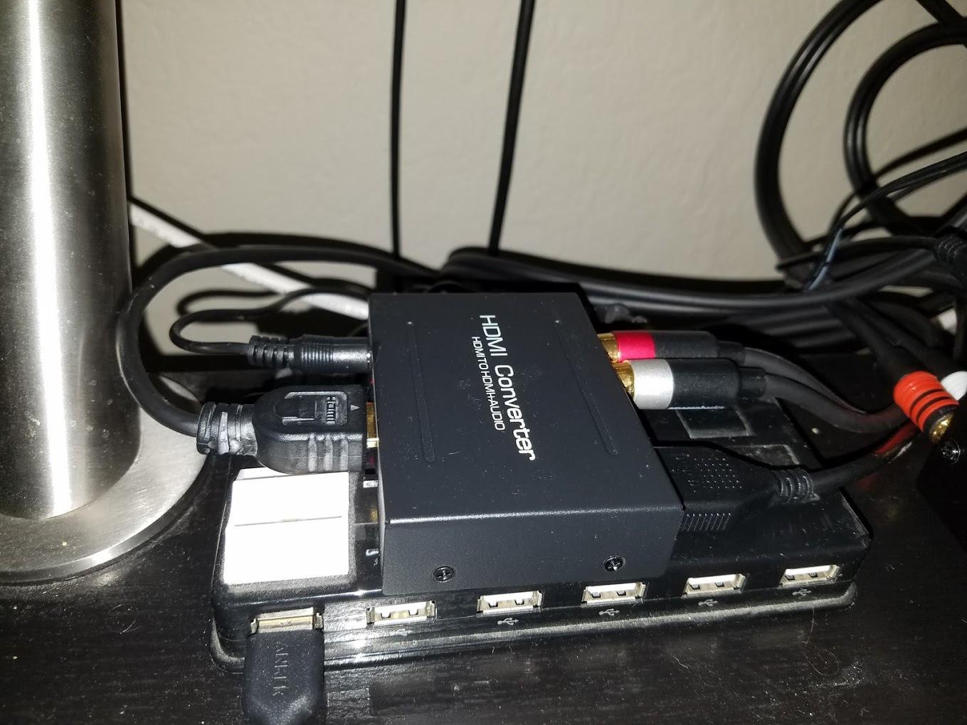eSynic Portable 4K@30Hz HDMI Audio Extractor-No ARC/eARC & Not from HDTV to Soundbar-Easy to Setup-Metal Shell-for Gaming Consoles/Fire TV Stick to HDMI Monitor & Optical or 3.5MM & L/R Audio System customer photo 1
