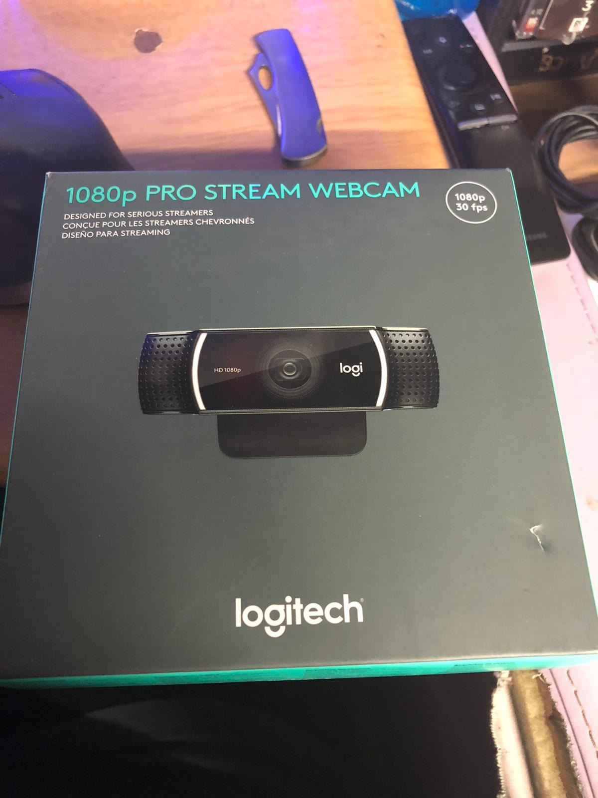 Logitech 1080p Pro Stream Webcam for HD Video Streaming and Recording at 1080p 30FPS customer photo 1