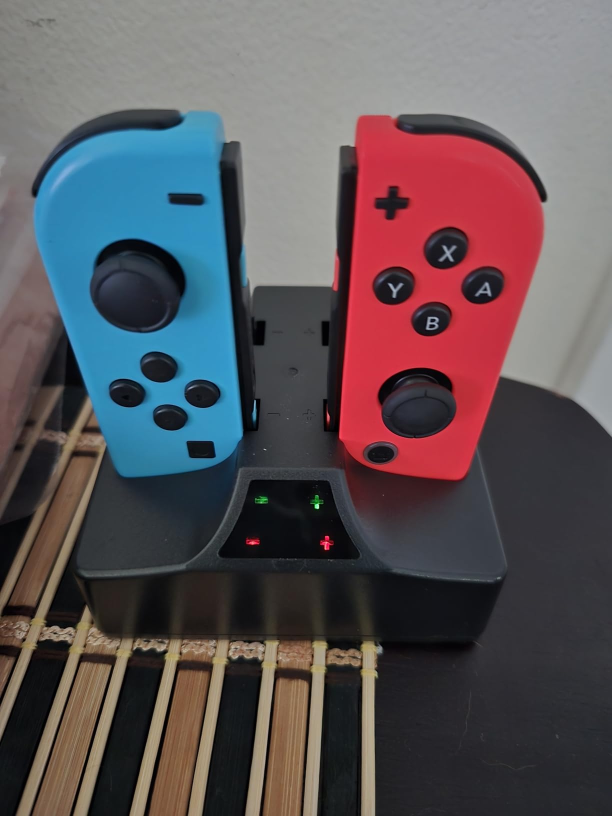 Joycon Charger for Nintendo Switch Joycon Controller, YCCSKY Charging Dock for 4 Switch Controllers, Charger Station with a USB Type-C Charging Cable customer photo 1