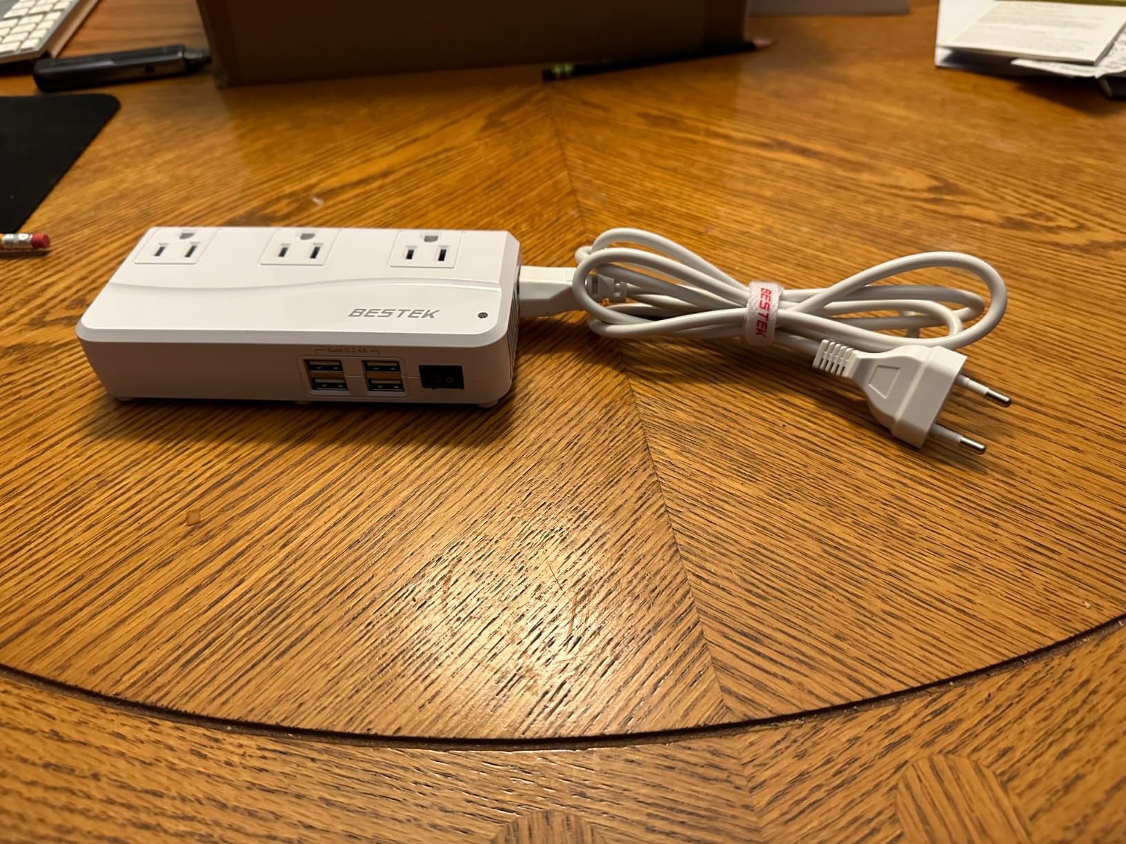 BESTEK 250W Power Converter 3-Outlet and 4-Port USB Travel Voltage Transformer 220V to 110V with Type G/D/M/AU/US Travel Plug Adapters customer photo 2