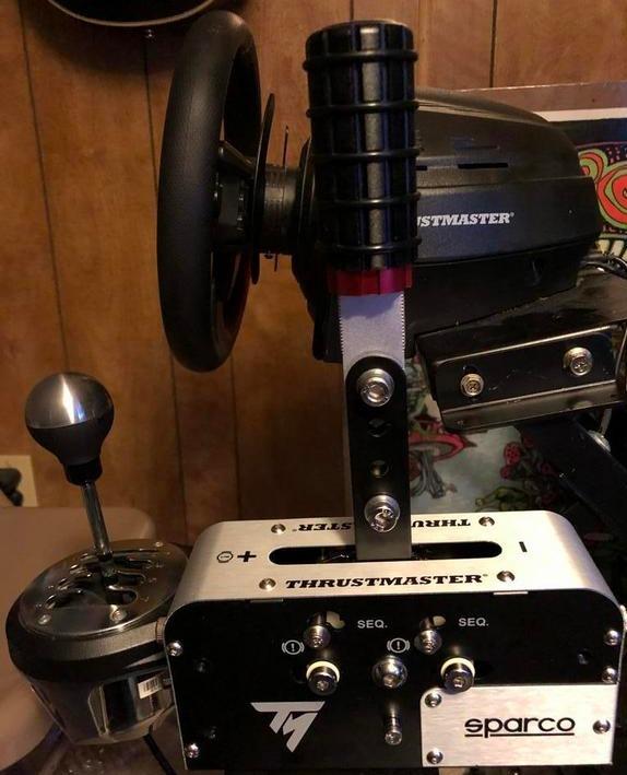 Thrustmaster TSSH Sequential Handbrake & Shifter (Compatible with Windows) customer photo 1