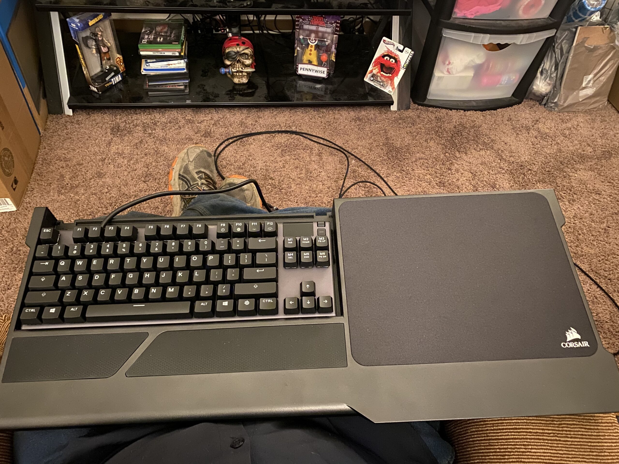 Corsair K63 Wireless Gaming Lapboard for K63 Wireless Keyboard - Game Comfortably from Your Couch, Black customer photo 2