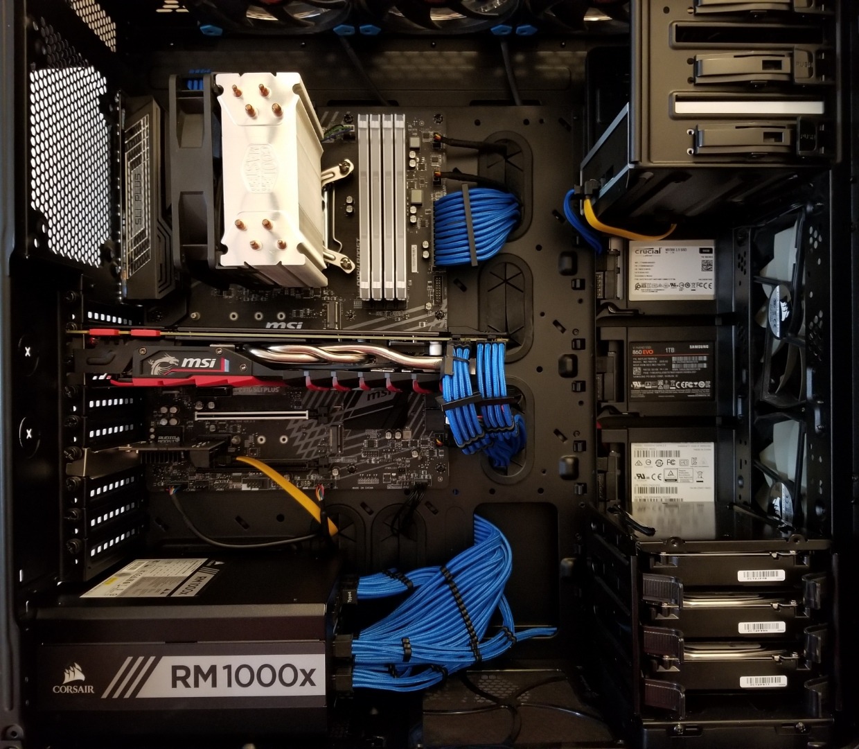 Corsair RMX Series, RM750x, 750 Watt, 80+ Gold Certified, Fully Modular Power Supply (Low Noise, Zero RPM Fan Mode, 105°C Capacitors, Fully Modular Cables, Compact Size) Black customer photo 2