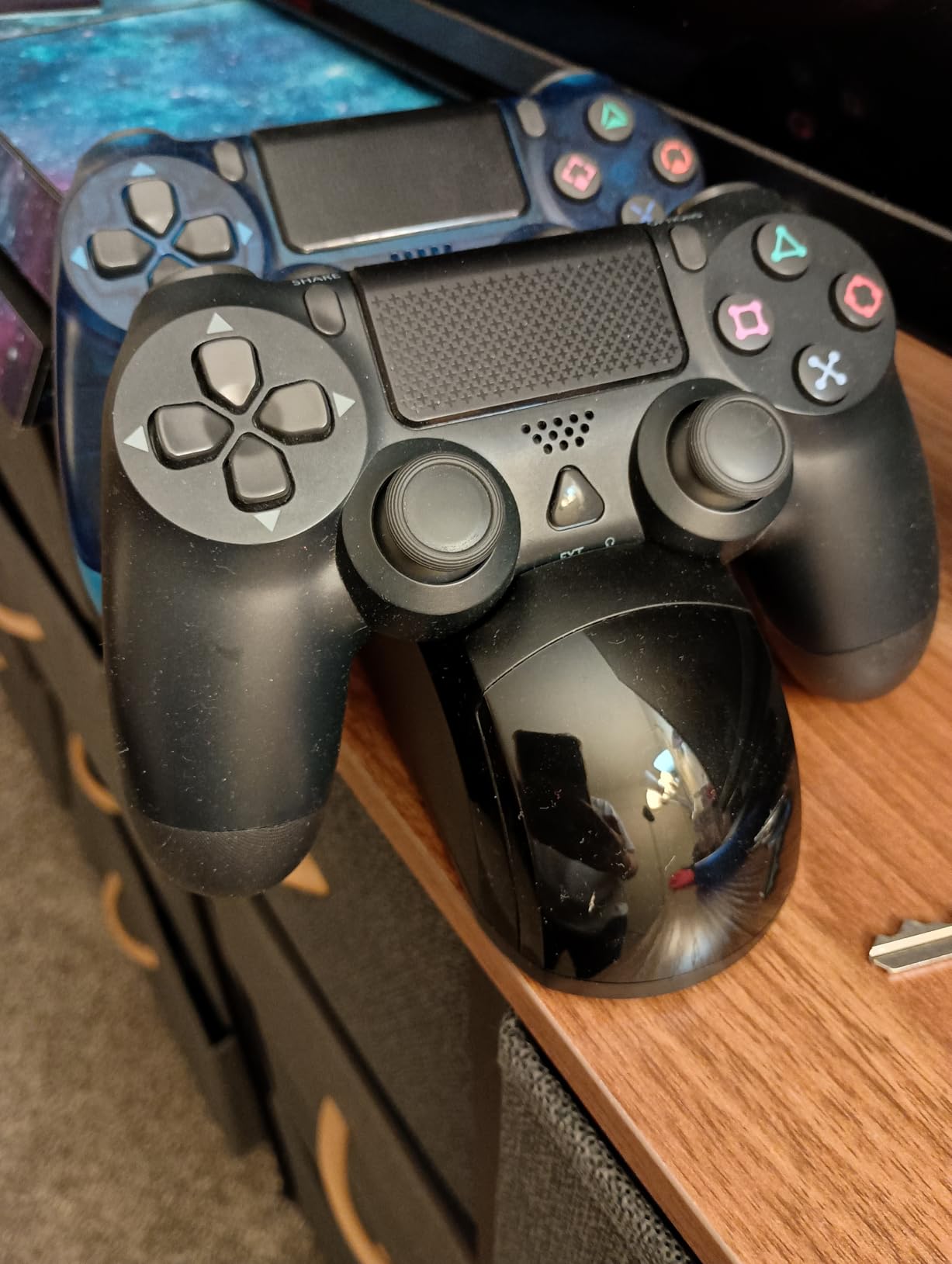 P4 Controller Charger Dock Station, 1.8 Hrs Fast Charging for P4 Charging Station, Charging Station with LED Indicator Charge Chip, Dual USB PS4 Charger Dock for PS4/PS4 Slim/PS4 Pro Charge customer photo 2
