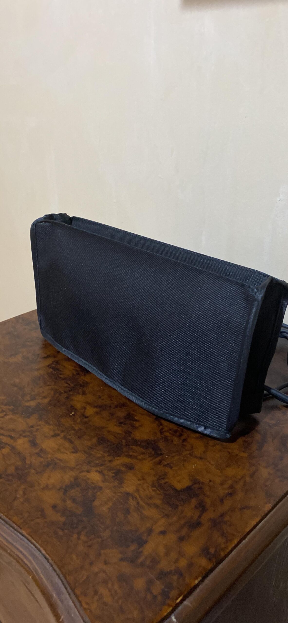 eXtremeRate Black Nylon Dust Cover, Soft Neat Lining Dust Guard, Anti Scratch Waterproof Cover Sleeve for Nintendo Switch & Switch OLED Charging Dock customer photo 1