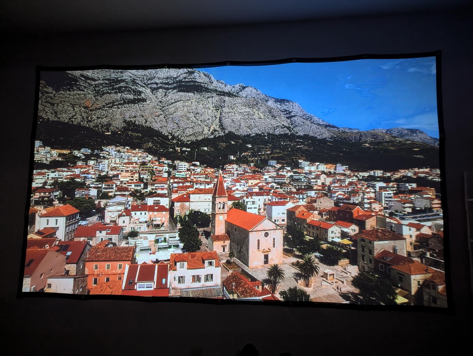 Mdbebbron 120 inch Projector Screen 16:9 Foldable Anti-Crease Portable Projector Movies Screens for Home Theater Outdoor Indoor Support Double Sided Projection customer photo 2