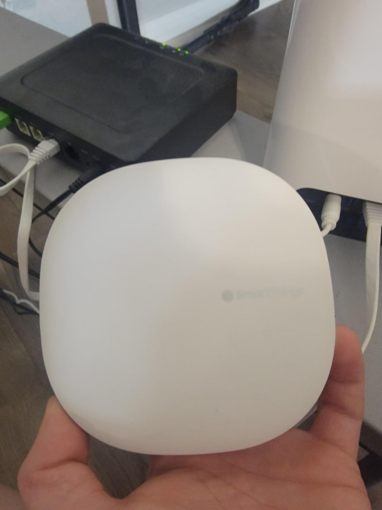 Samsung SmartThings Hub 3rd Generation [GP-U999SJVLGDA] Smart Home Automation Hub Home Monitoring Smart Devices - Alexa Google Home Compatible - Zigbee, Z-Wave, Cloud to Cloud Protocols customer photo 1