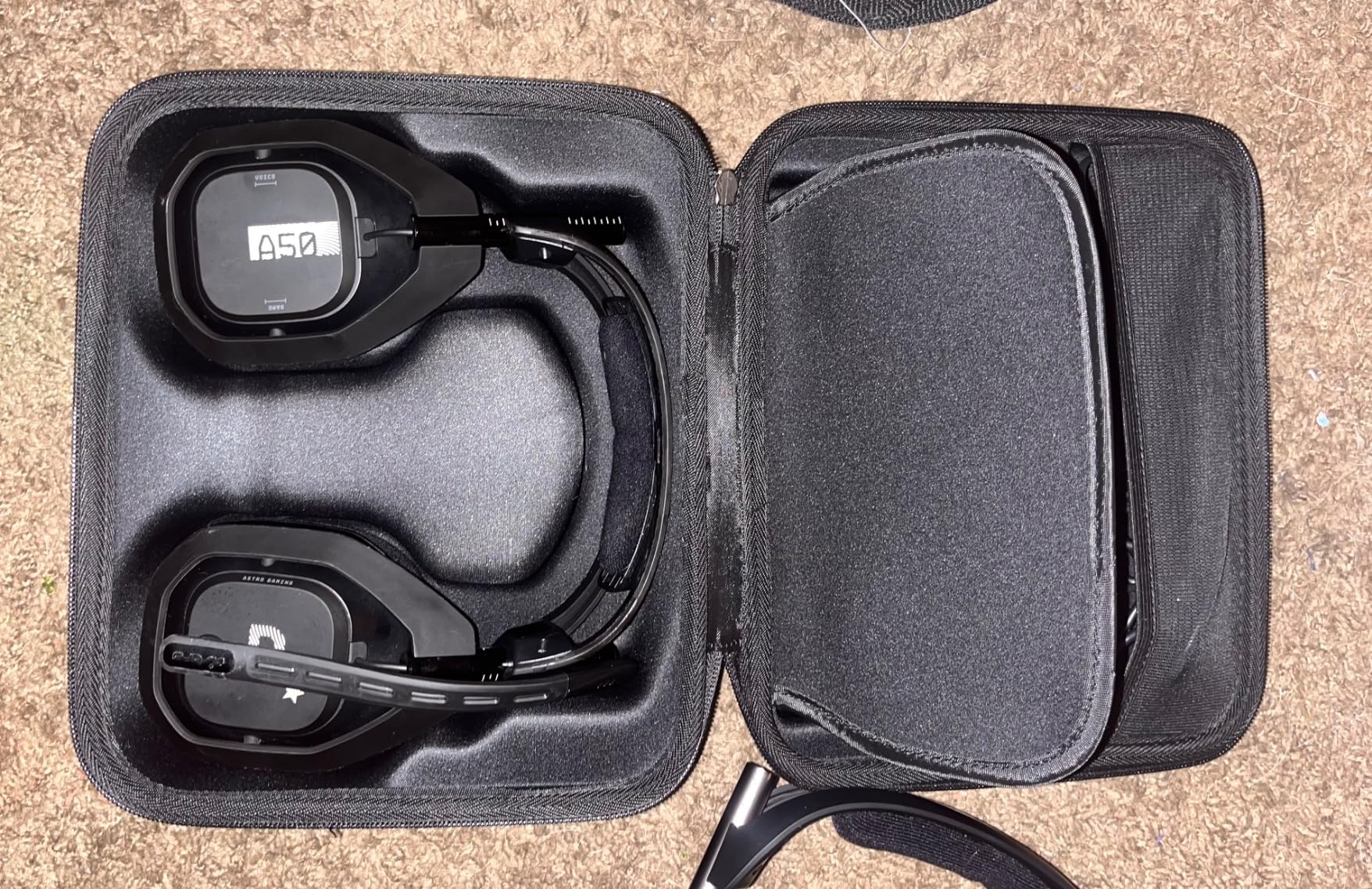 Aproca Hard Case Compatible with Logitech G Astro A50 X/Astro Gaming A50 Wireless Dolby Gaming Headset, Portable Storage Bag for Accessories (Black) customer photo 1