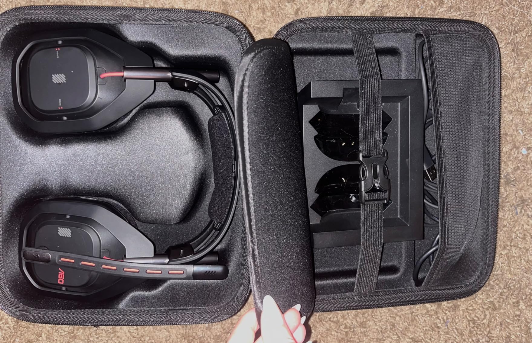 Aproca Hard Case Compatible with Logitech G Astro A50 X/Astro Gaming A50 Wireless Dolby Gaming Headset, Portable Storage Bag for Accessories (Black) customer photo 2