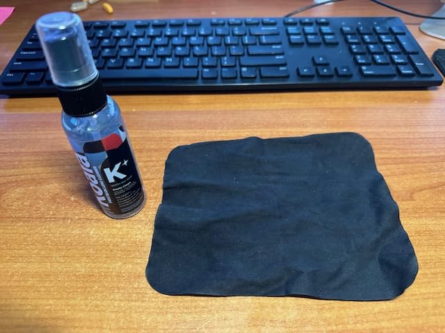 Koala Eyeglass Lens Cleaner Spray Kit | (2x) Glasses Cleaner Bottle + (2x) Microfiber Cloth | Alcohol Free Eyeglasses, Screen, and Camera Cleaning Kit | Made in USA (4 Piece Set) customer photo 1