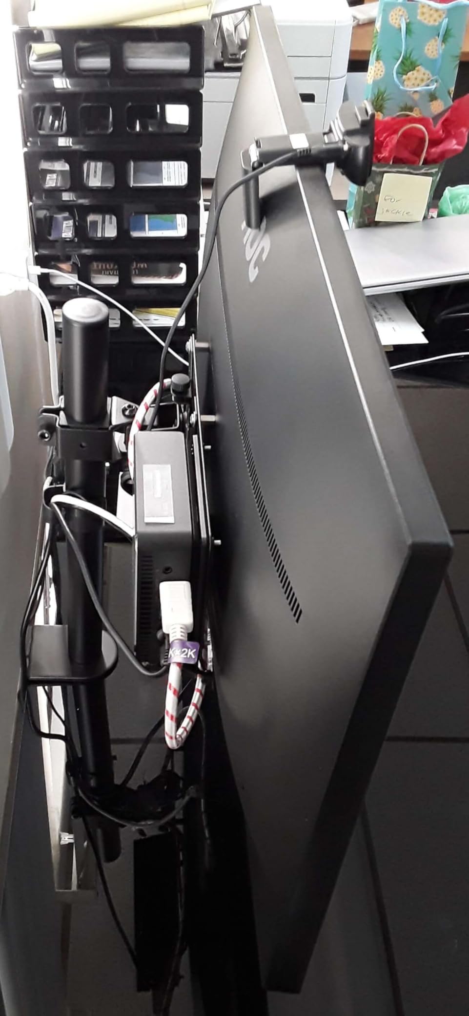 HumanCentric Mounting Bracket Compatible with Intel NUC, VESA Monitor Arm Extension Plate for NUC Mini PC Computer, 75x75mm and 100x100mm Patterns customer photo 2