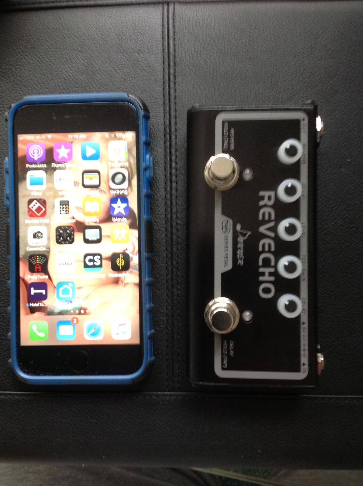 Donner Tap Delay Guitar Effect Pedal, 3 Delay Modes Digital Reverse Analogue with Tap Tempo Control customer photo 1