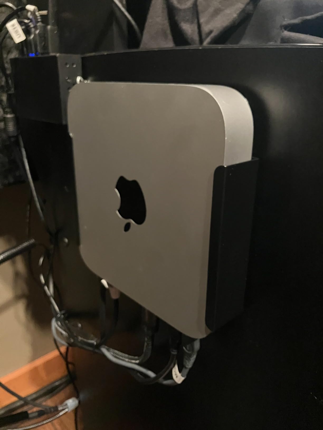 HIDEit Mounts for Mac mini M1 M2 - Mac mini Mount, VESA Mount, Under Desk Mount customer photo 2