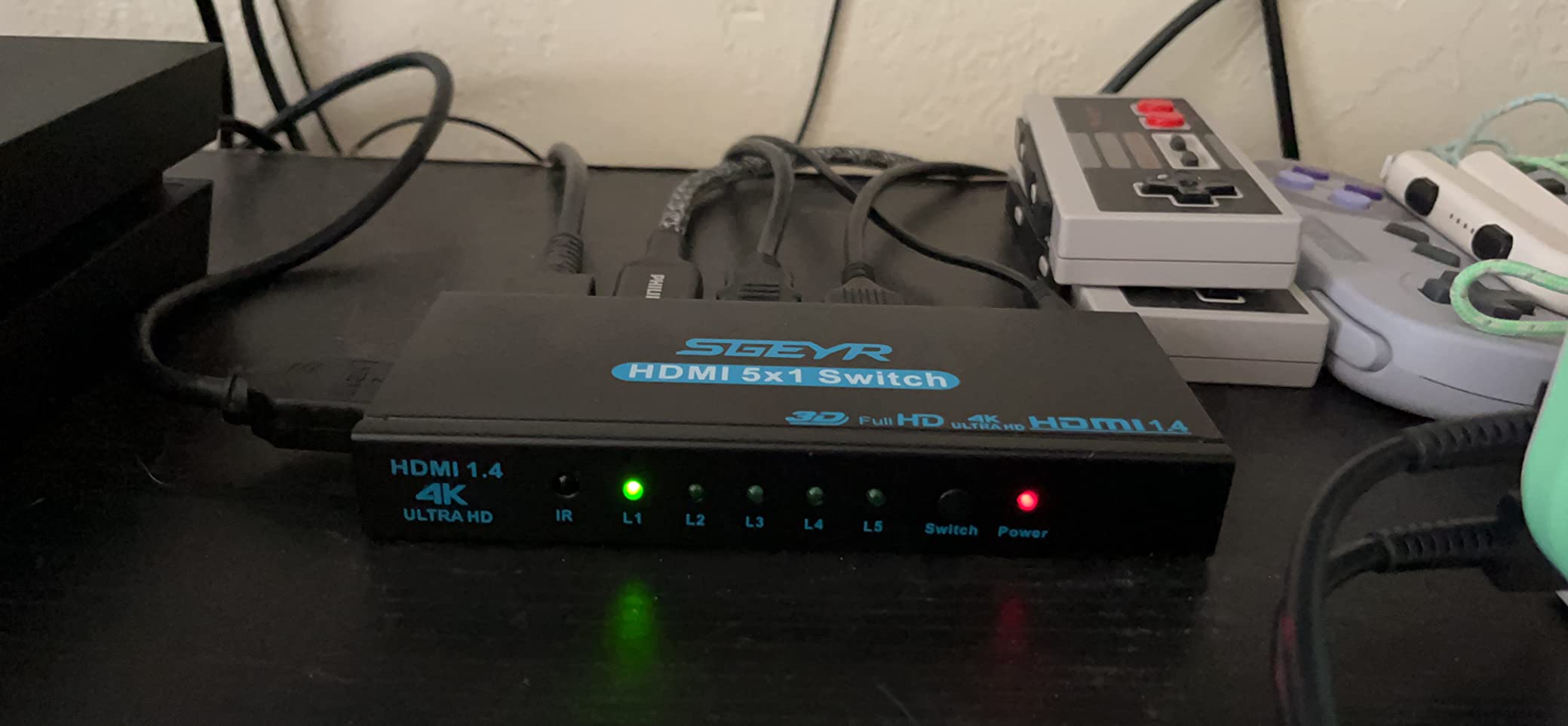 HDMI Switch SGEYR 5x1 HDMI Switcher 5 in 1 Out HDMI Selector 5 Port Box with IR Remote Control HDMI 1.4 HDCP 1.4 Support 4K@30Hz Ultra HD 3D 2160P 1080P customer photo 2