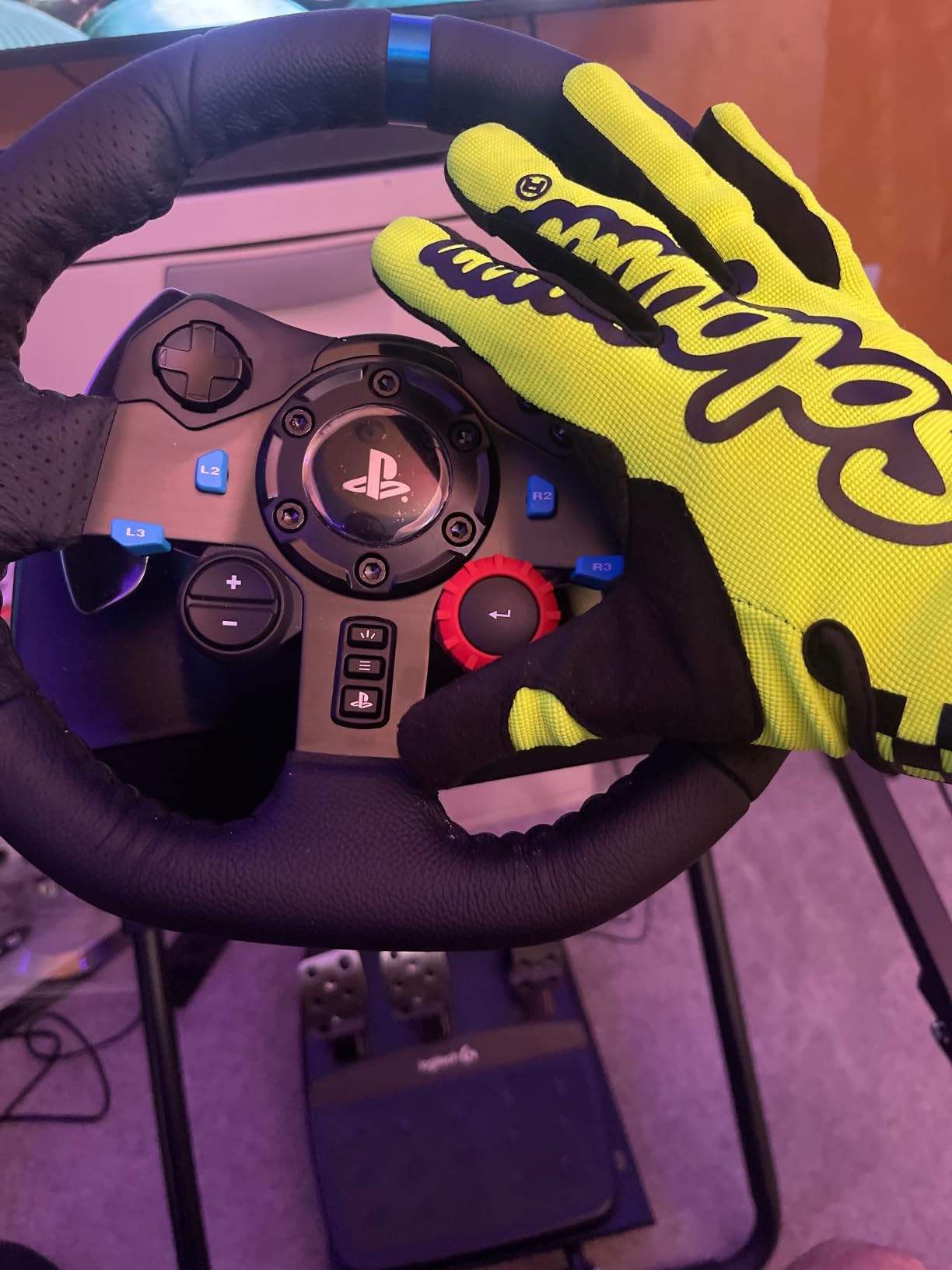 Sim-Racing Gloves for Simulator Steering Wheel Games and Karting Glove customer photo 1