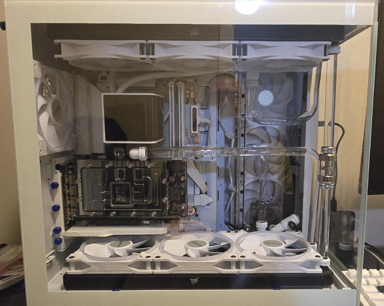 CORSAIR Hydro X Series XR5 360mm Water Cooling Radiator - Triple 120mm Fan Mounts - Premium Copper Construction - Easy Installation - Black customer photo 1