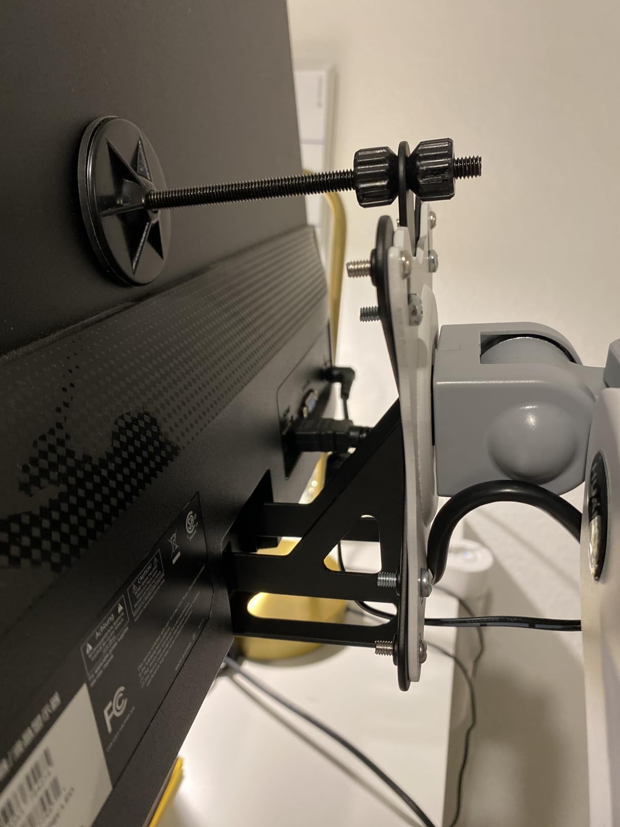 HumanCentric VESA Mount Adapter Bracket, VESA Adapter Compatible with Acer Monitor R240HY bidx, R221Q, R271, SB220Q, R241Y, RT240Y, RT270, SA220Q, SA230 bi, SA240Y, SA270 Bbix, SB230, SB240Y customer photo 2