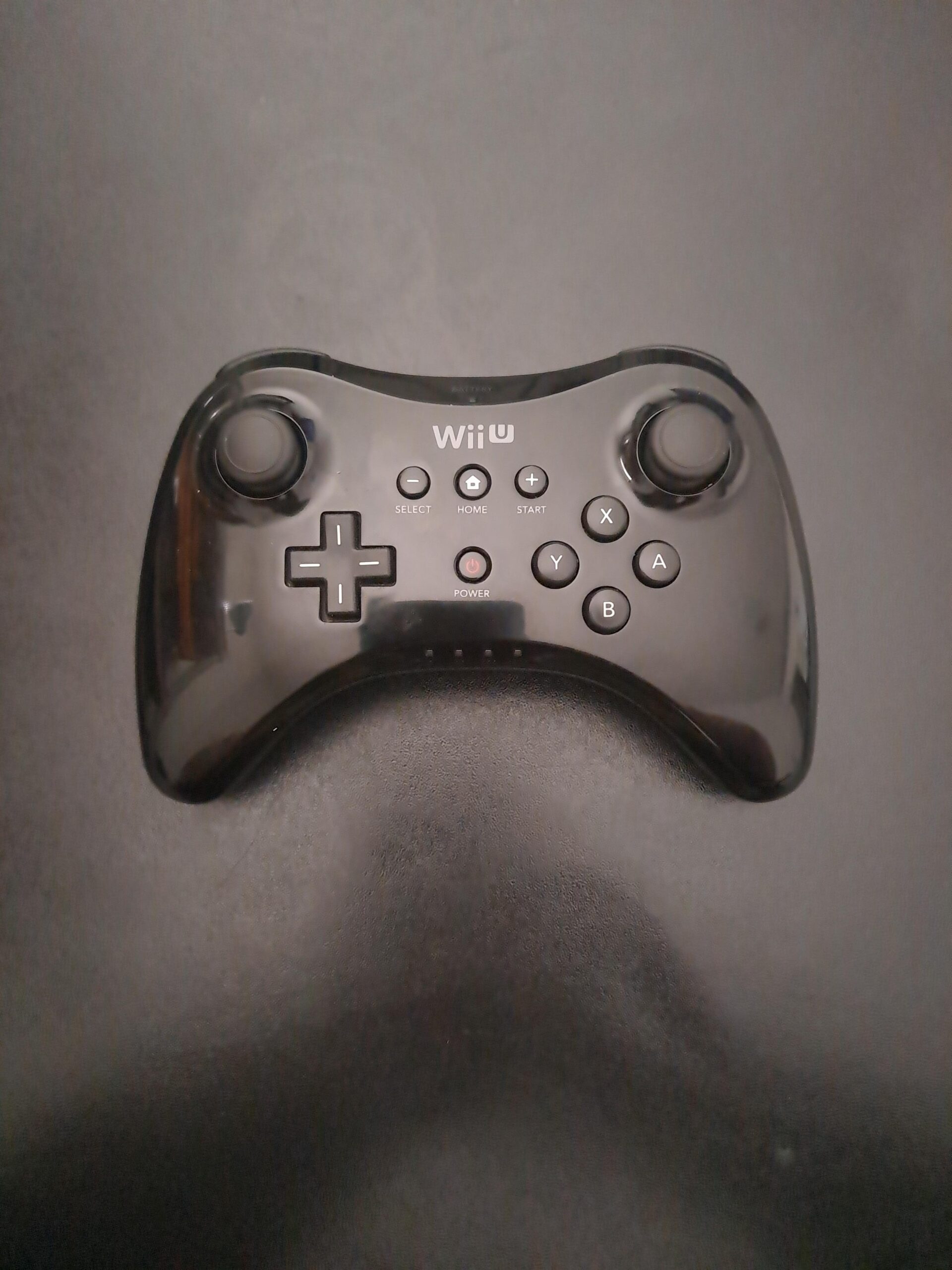 Wii U Pro Controller - White (Renewed) customer photo 2