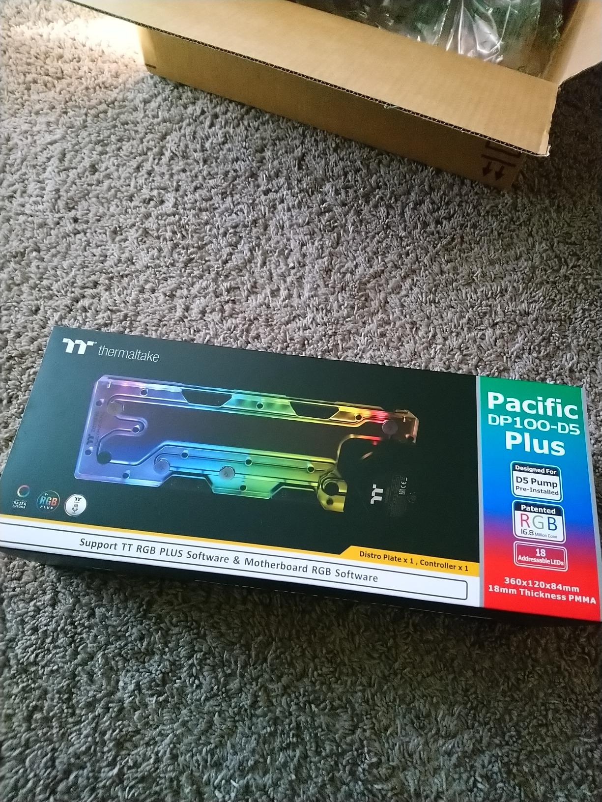 Thermaltake Pacific DP100-D5 Plus 360mm 200ml 16.8 Million Color RGB Alexa/Razer Chroma/5V Motherboard Syncable 6-Port G 1/4