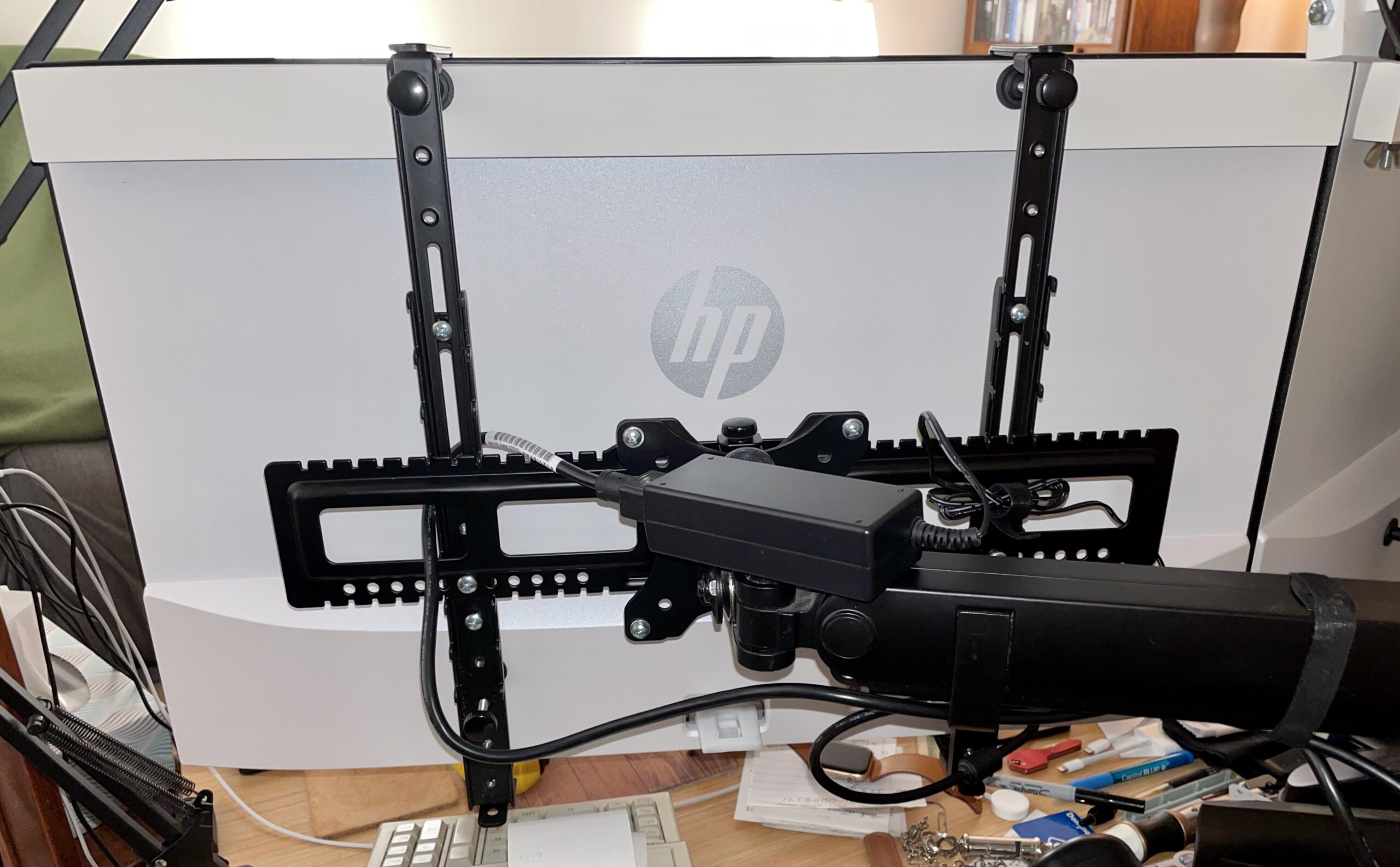 VIVO Universal Adapter VESA Mount Kit for 20 to 32 inch Flat and Curved Monitor Screens, 100x100mm Mounting Bracket, Black, MOUNT-UVM01 customer photo 1