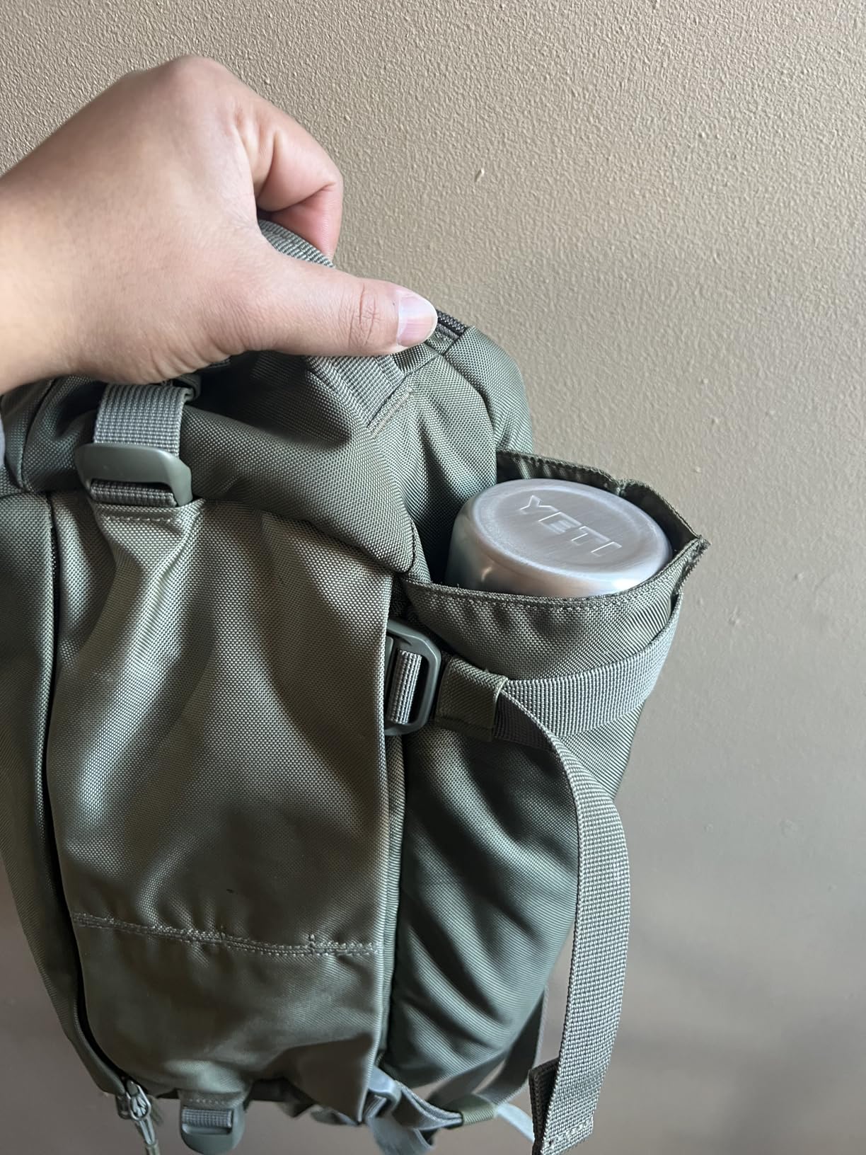 YETI Rambler 18 oz Bottle, Vacuum Insulated, Stainless Steel with Chug Cap, Black customer photo 1