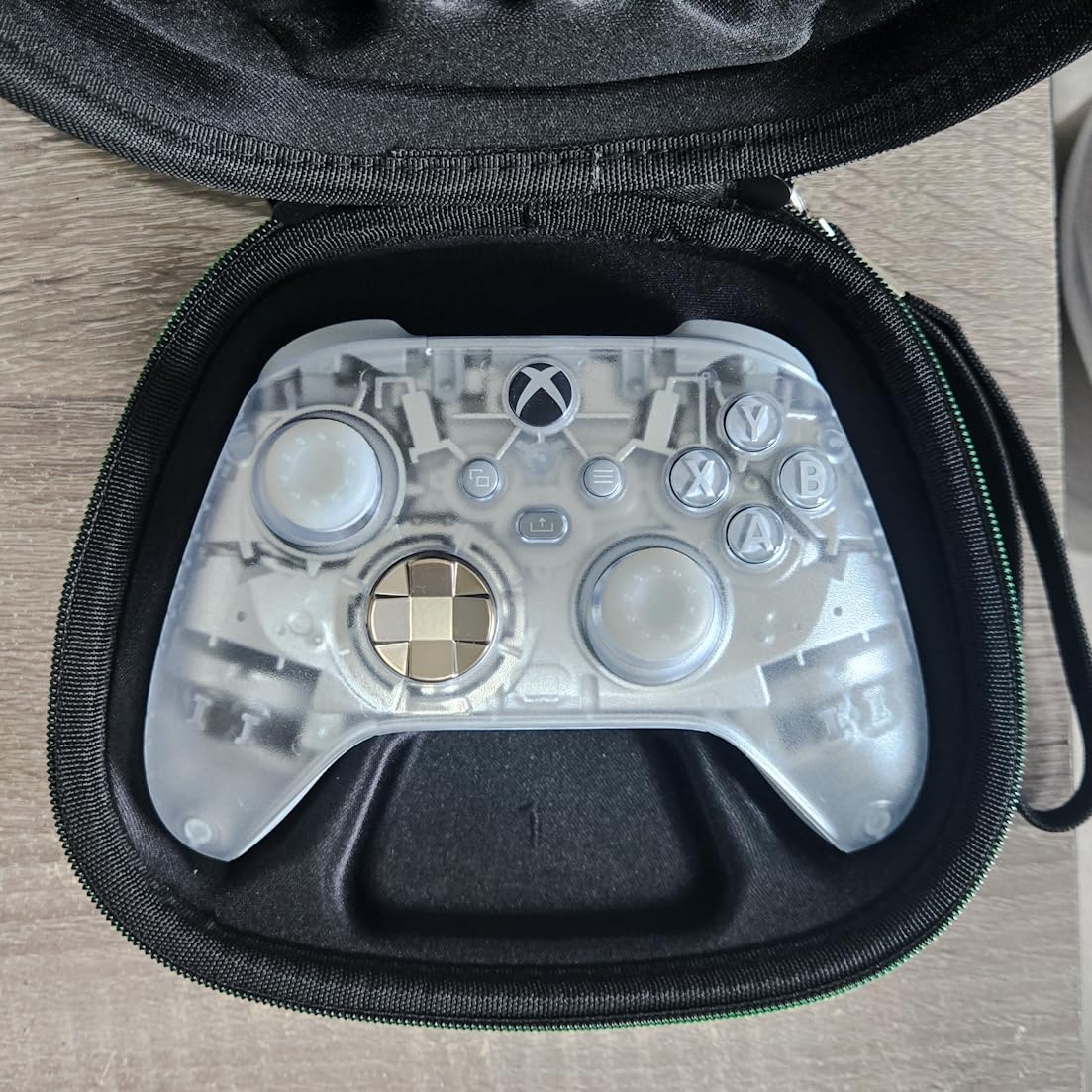sisma Carry Case Compatible with Xbox One & Series X/S Wireless Controller, Travel Protective Case Controller Holder Storage Bag Home Safekeeping customer photo 1