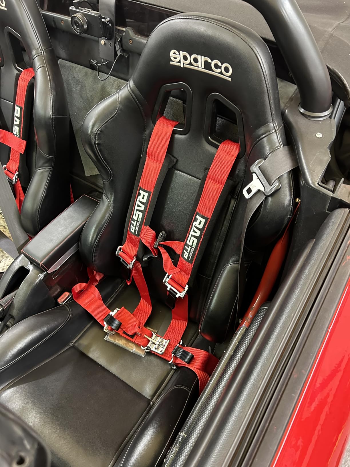 RASTP 4 Point Safety Harness Set with Ultra Comfort Heavy Duty Shoulder Pads,(Pack of 1) (Red) customer photo 2