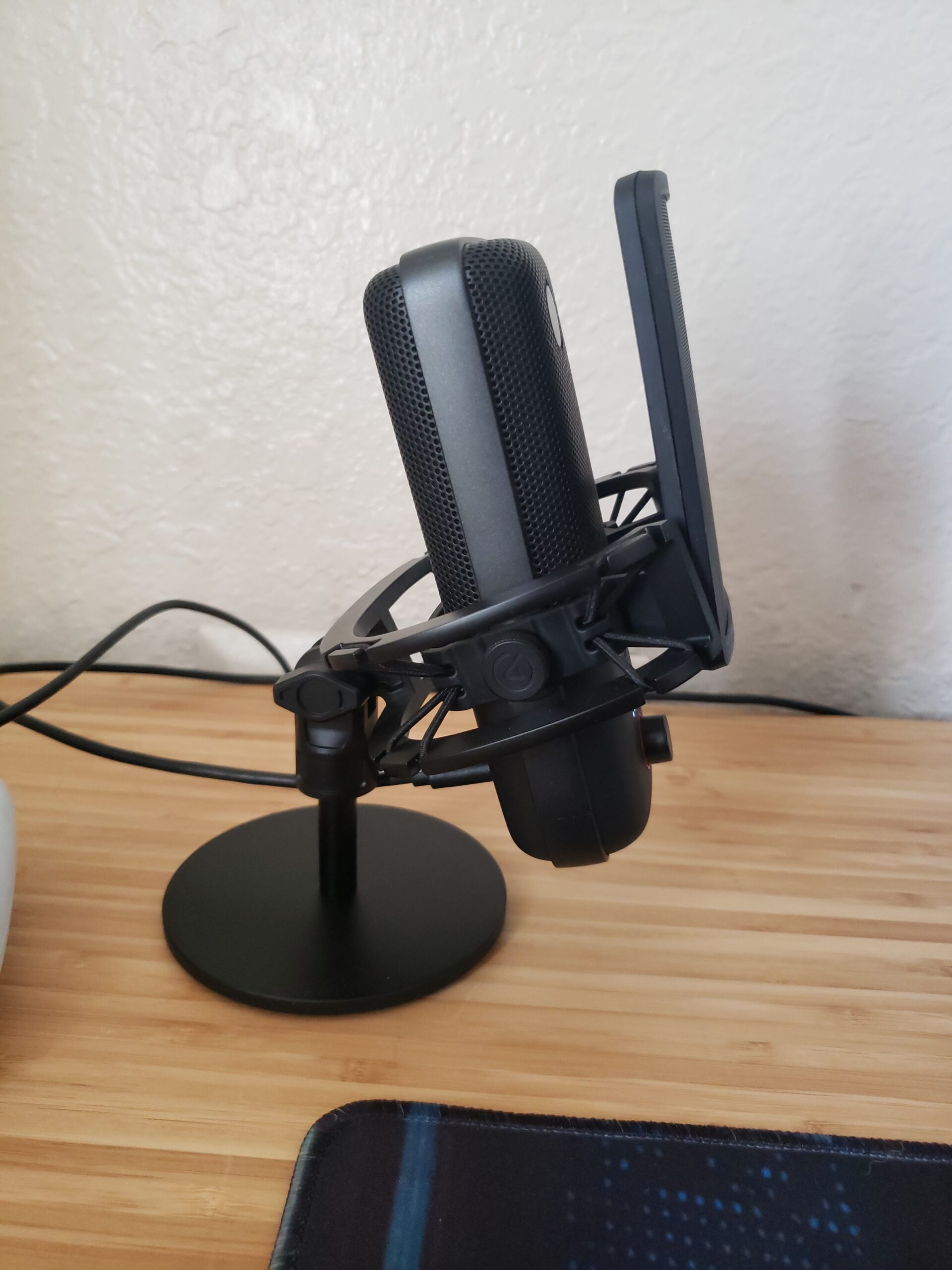 Elgato Shock Mount for Wave:1/3 Microphones customer photo 2