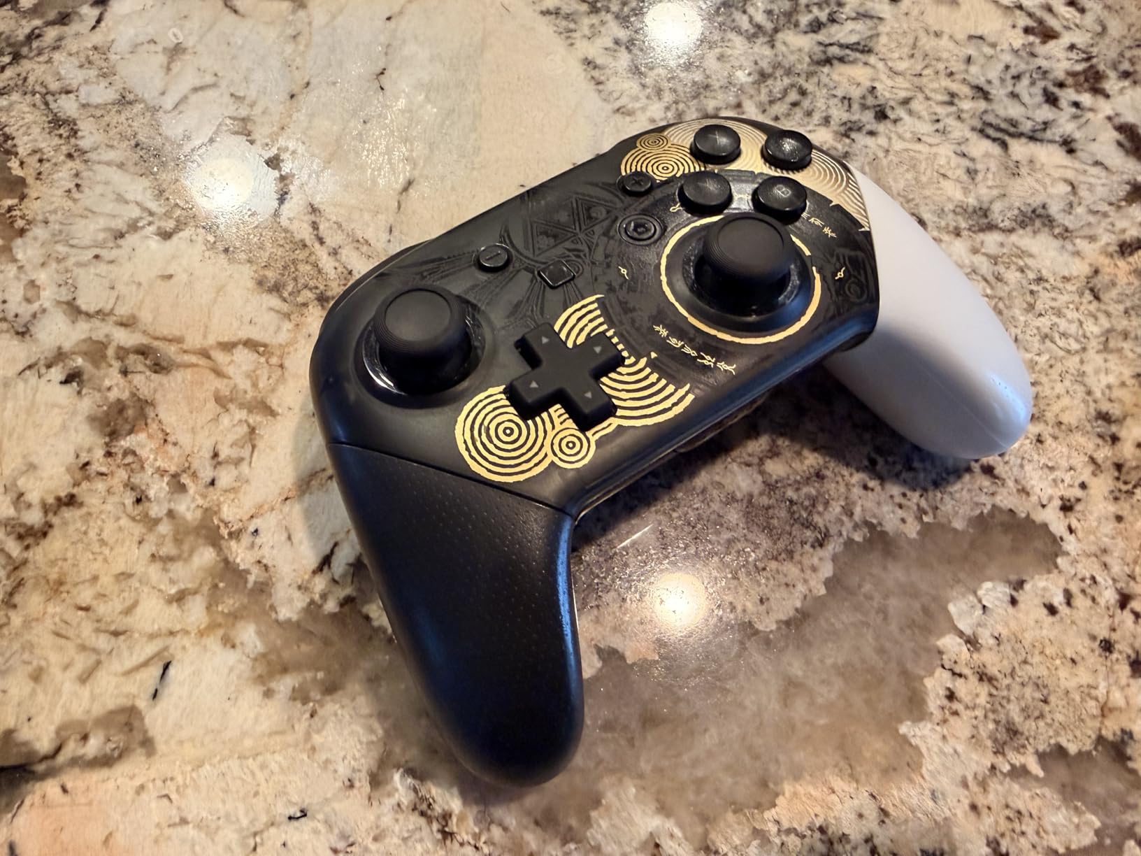 eXtremeRate Black Replacement 3D Joystick Thumbsticks, Analog Thumb Sticks with Cross Screwdriver for Nintendo Switch Pro Controller customer photo 1