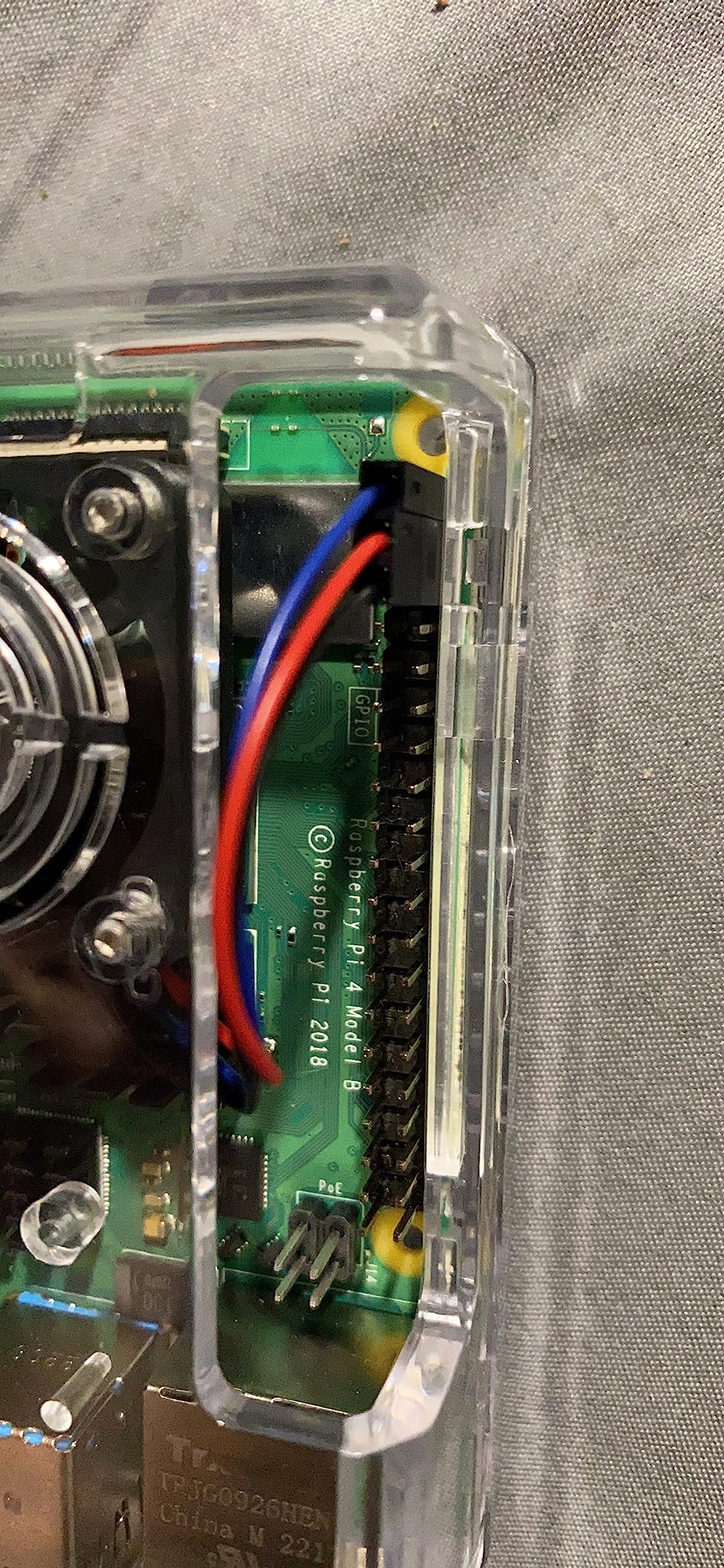 Vilros Basic Starter Kit for Raspberry Pi 4 with Fan Cooled ABS Case Includes Raspberry Pi 4 Board and 7 Accessories (8GB, Clear Transparent Case) customer photo 1