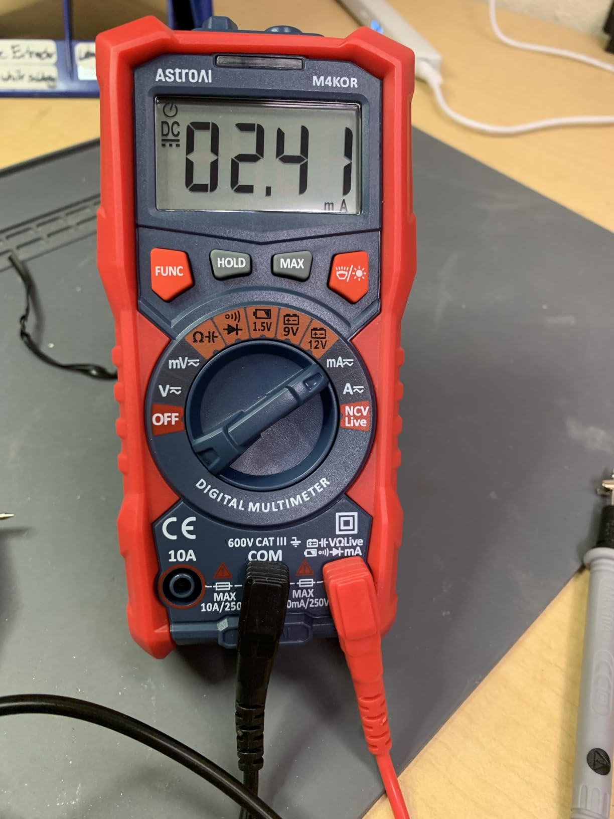 AstroAI Multimeter Tester, TRMS 4000 Counts Volt Meter Auto-Ranging Ohmmeter Digital 1.5v/9v/12v Battery Voltage Tester Measure Voltage Current Resistance Diodes Continuity Capacitance with NCV customer photo 2