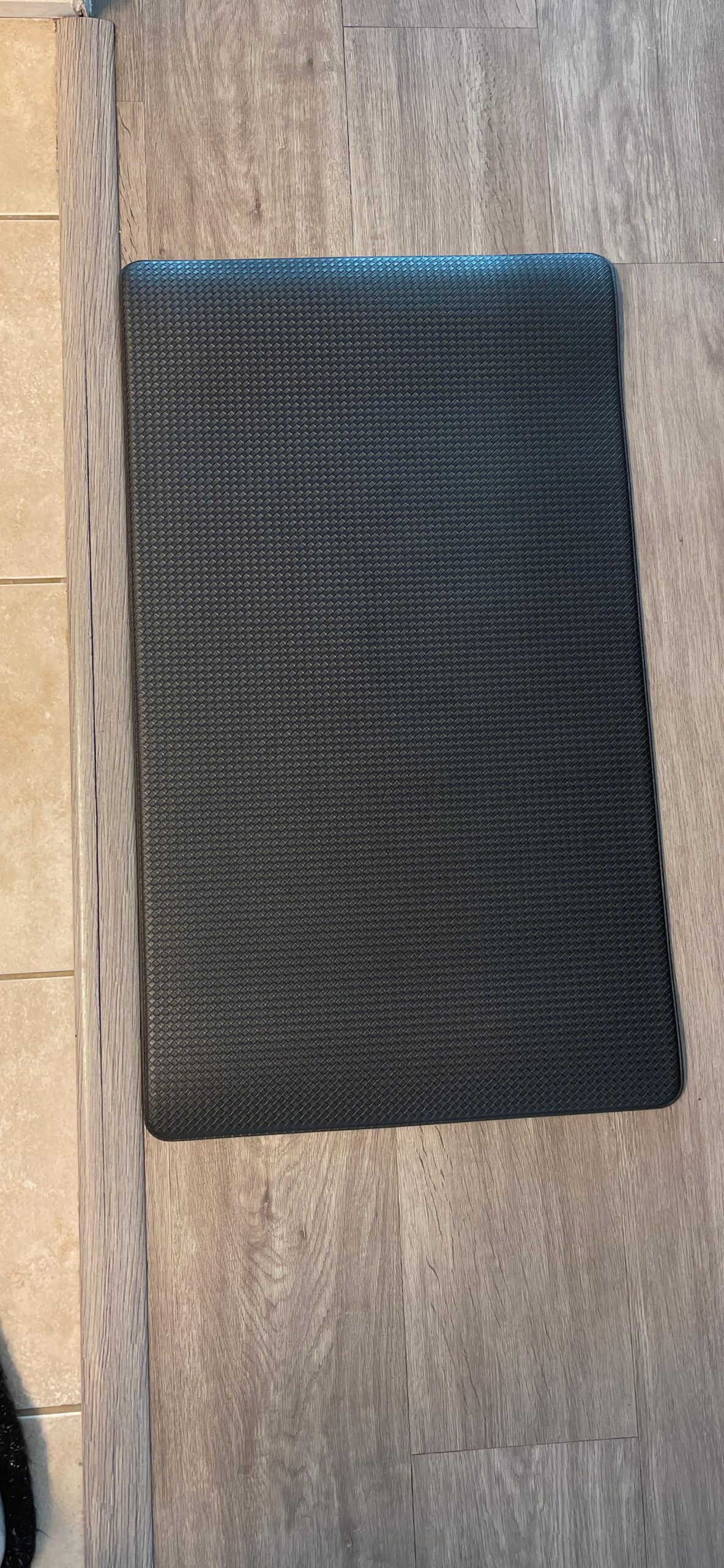 Anti-Fatigue Comfort Mat Non Slip Cushioned Kitchen, Gaming, Office, Standing Desk Mat 18x30 Inch Black customer photo 1