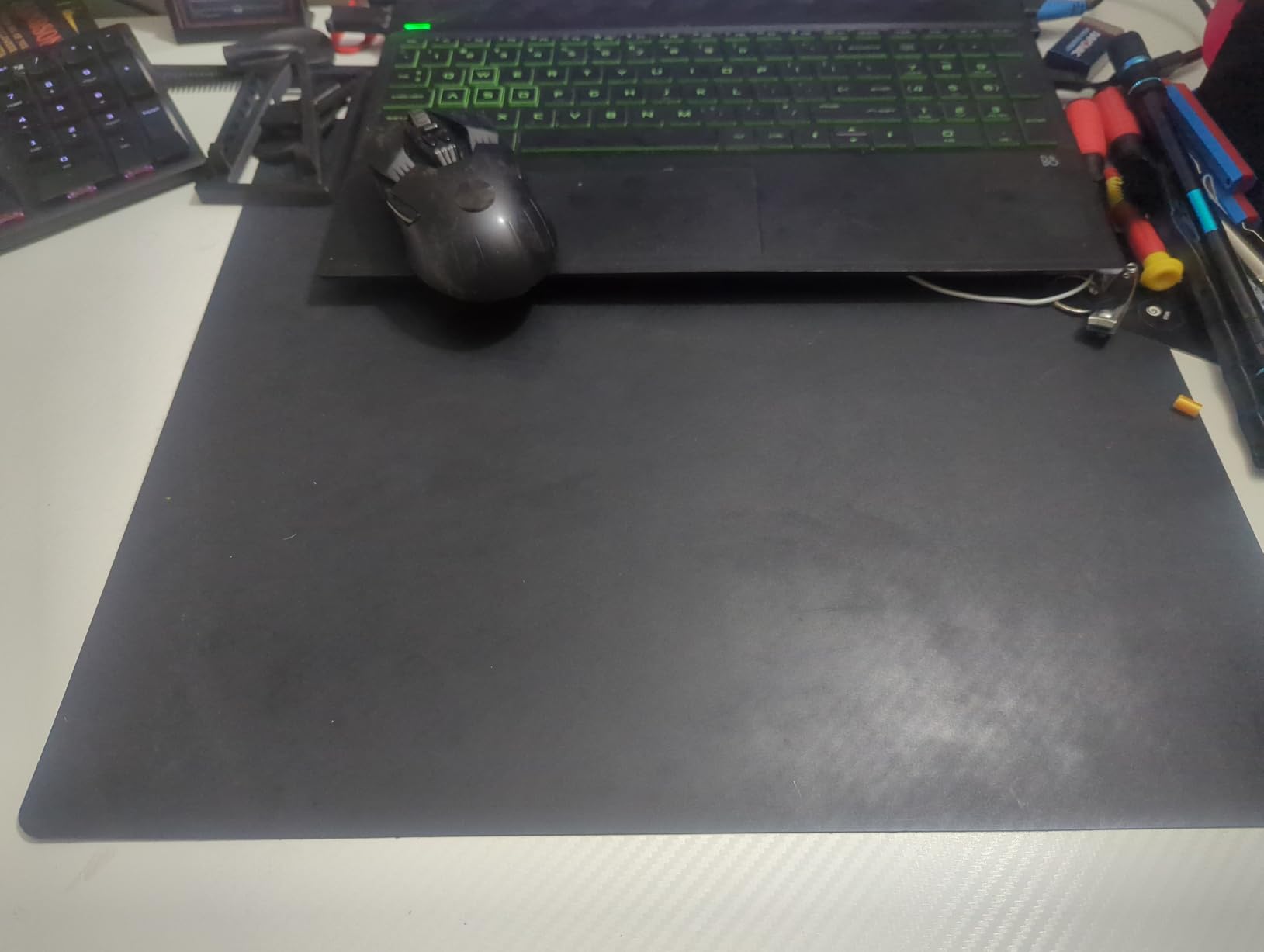 Glorious Elements Mousepad - XL Mouse Pad - Glass Infused Flexible Cloth Computer Desk Pad for Speed Gaming 15x17 (ICE) customer photo 2