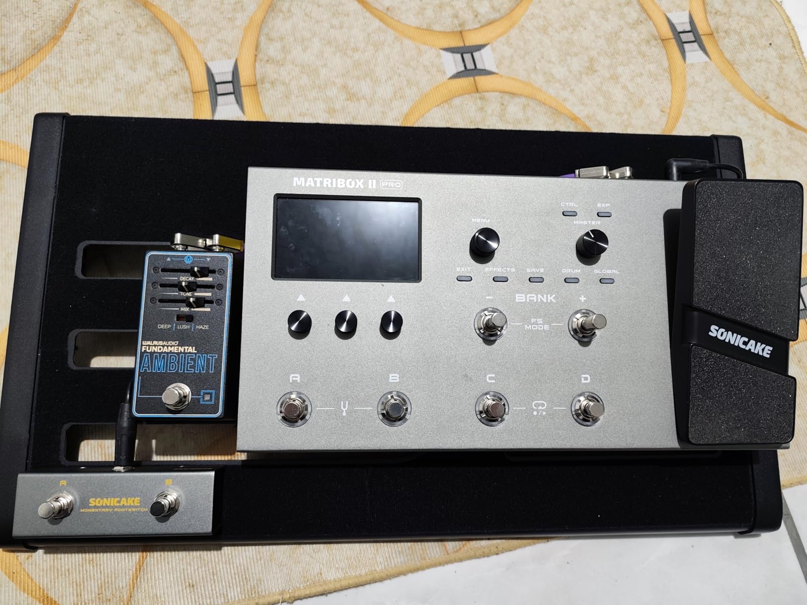 Donner Guitar Effects Pedal Board, DB-S300 Extra Large Power Supply Pedalboard Set with Convertible Bag Backpack, 60