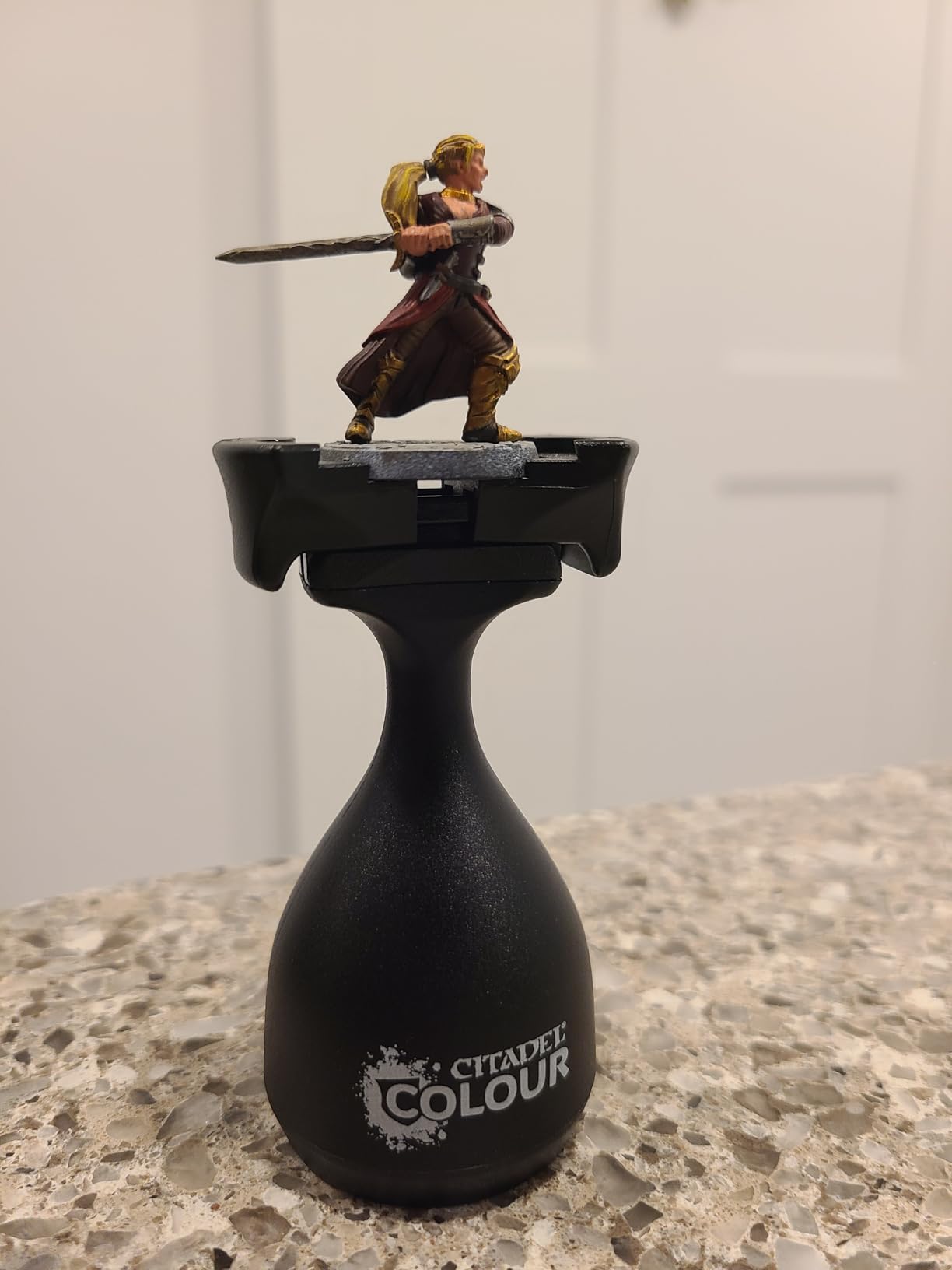 Games Workshop - Citadel Colour Painting Handle (Mk2), Black,Grey customer photo 2