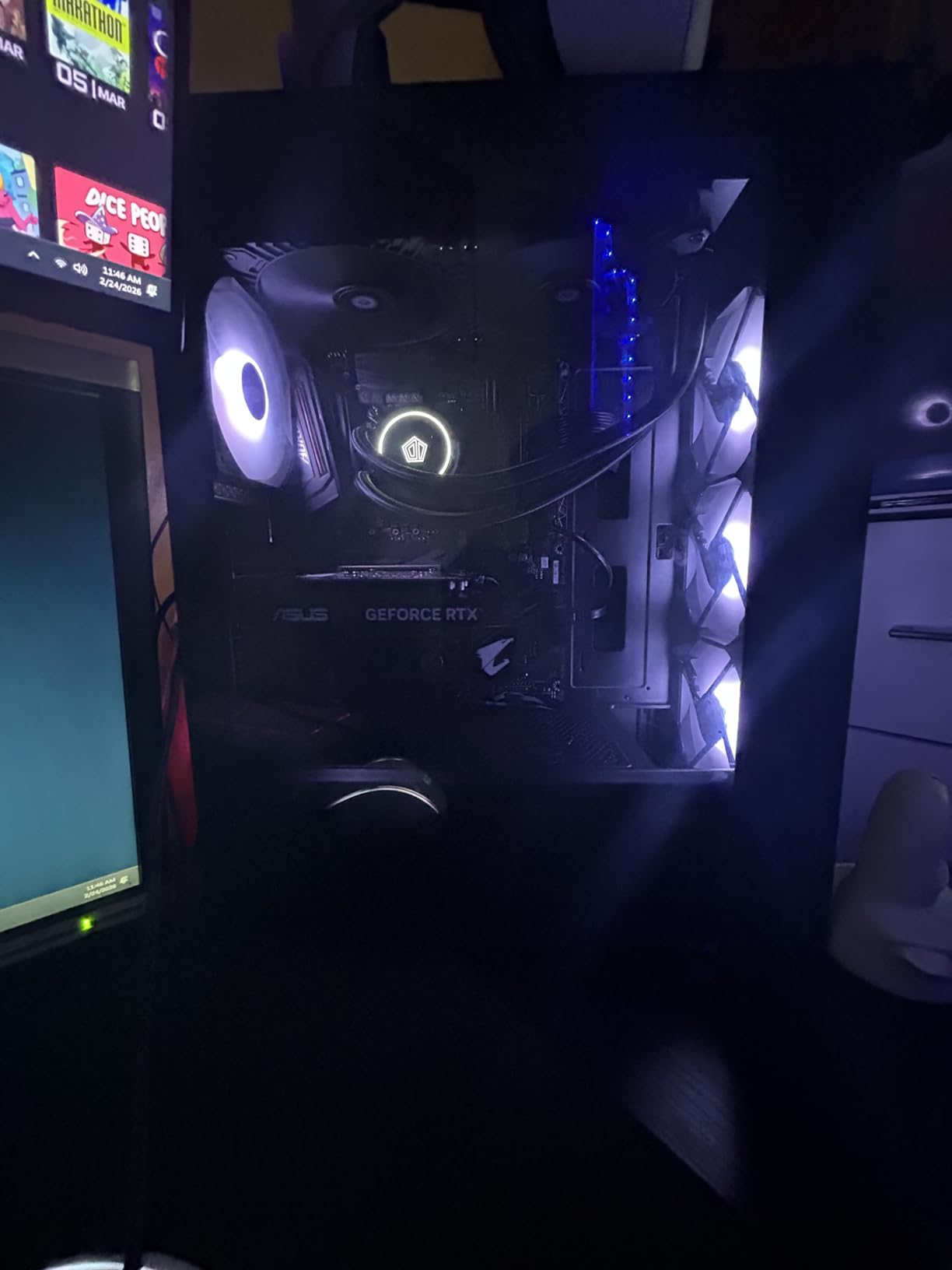 ID-COOLING FROSTFLOW X 240 Snow CPU Water Cooler LGA1700 Compatible AIO Cooler 240mm CPU Liquid Cooler White LED 2x120mm PWM Fans, Intel 1700/1200/115X, AMD AM4/AM5 customer photo 2