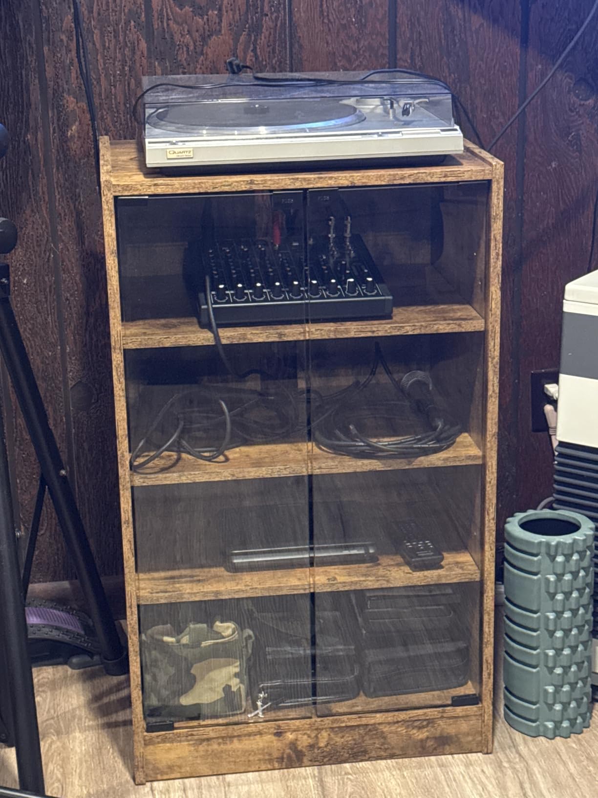 HOMCOM Media Cabinet 4-Tier Stereo Cabinet with Glass Door Black | Vinyl Record Player, AV Record Player Stand, Adjustable Shelves, Push-to-Open Glass Doors, Cable Management customer photo 1