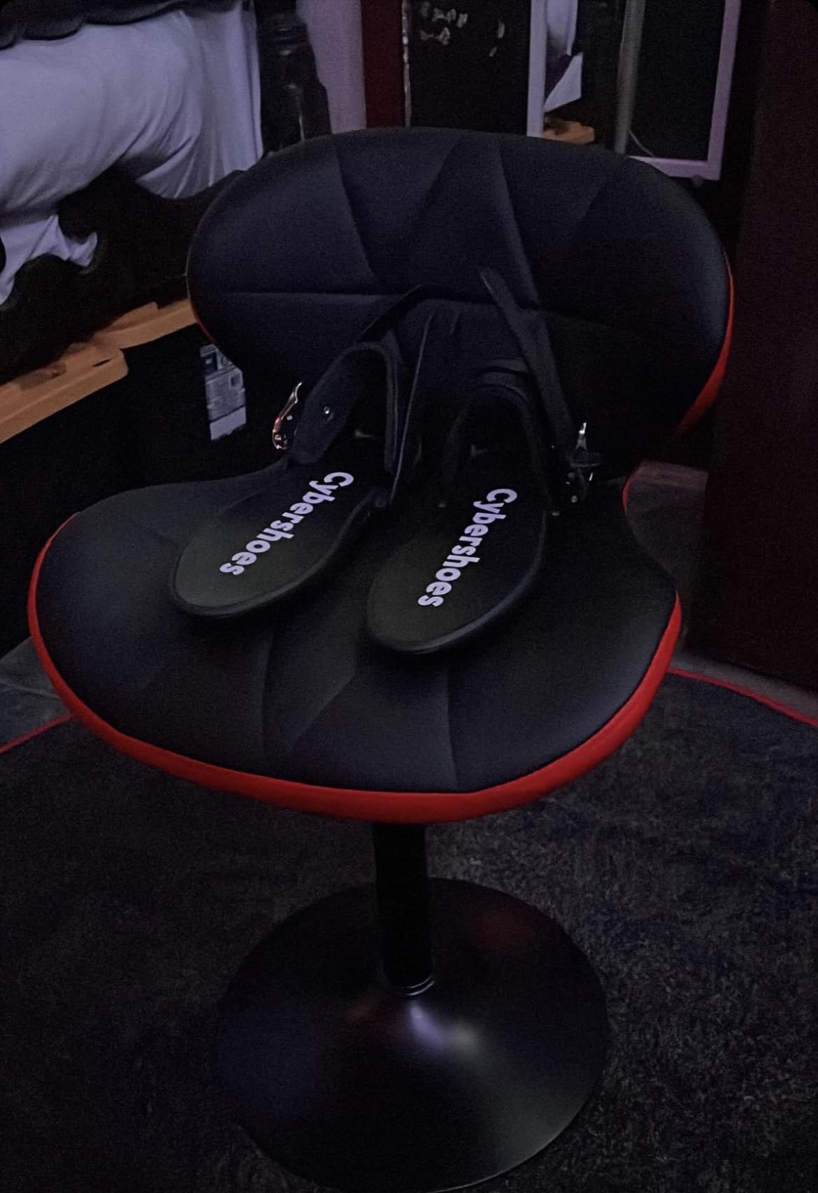 Cybershoes Gaming Station for Oculus Quest & Steam VR - Use with Your VR Headset for Walking or Running in VR Games. Experience The Power of Virtual Reality Gaming. customer photo 1