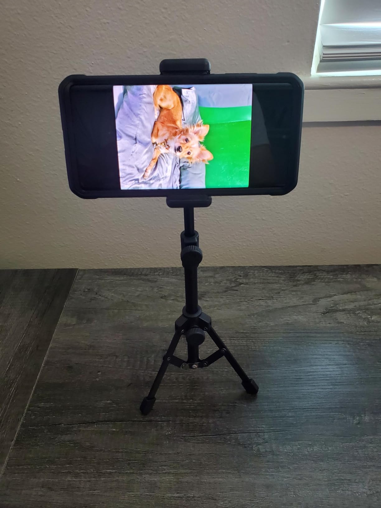 Webcam Tripod Stand Extendable Desktops Tripod for Camera/Phone/Webcam, Desk Tripods Webcam Mount Holder Compatible with Logitech Webcams C925e C922x C922 C930e C930 C920 C615 /iPhone/Ring Light customer photo 1