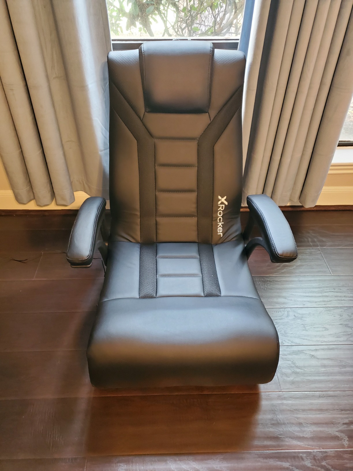 X Rocker Jynx Floor Gaming Chair, Headrest Mounted Speakers, 2.1 Bluetooth Audio System, Wireless, Recliner with Padded Armrest, 5111601, 37.01