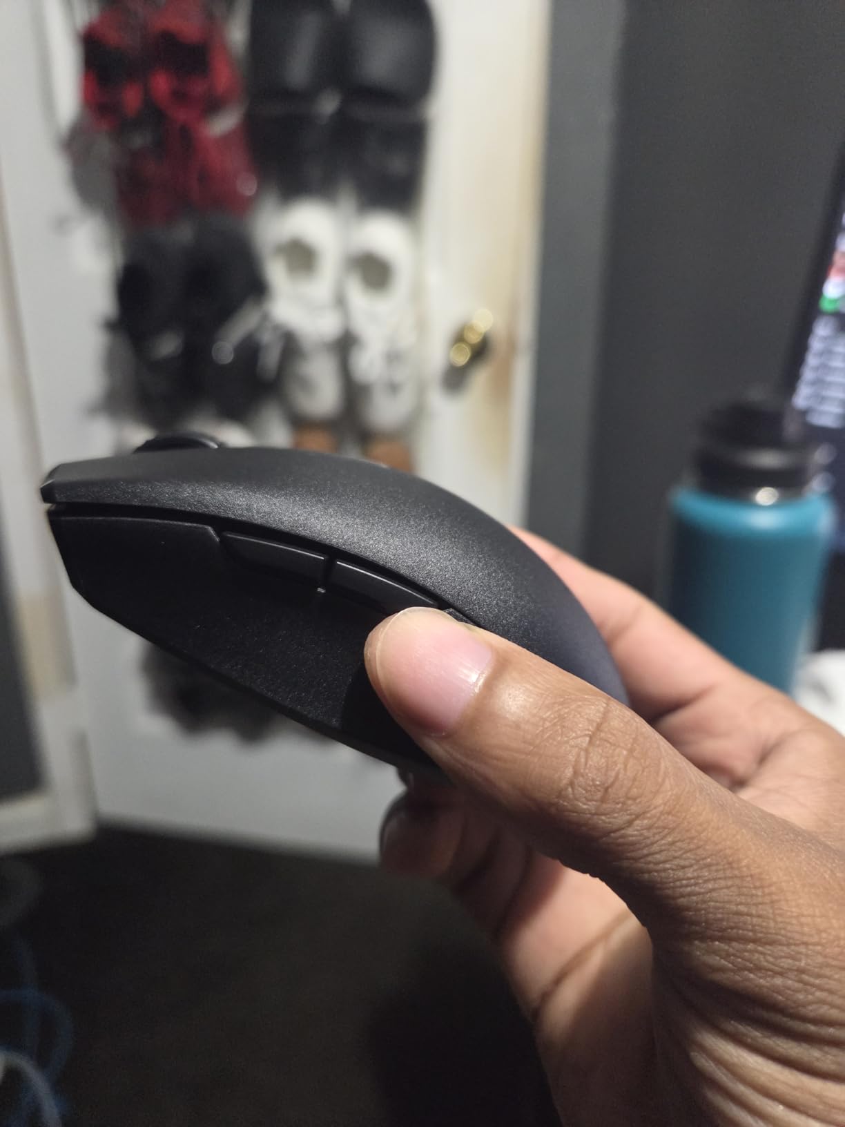 Razer Orochi V2 Mobile Wireless Gaming Mouse: Ultra Lightweight - 2 Wireless Modes - Up to 950hrs Battery Life - Mechanical Mouse Switches - 5G Advanced 18K DPI Optical Sensor - Classic Black customer photo 2