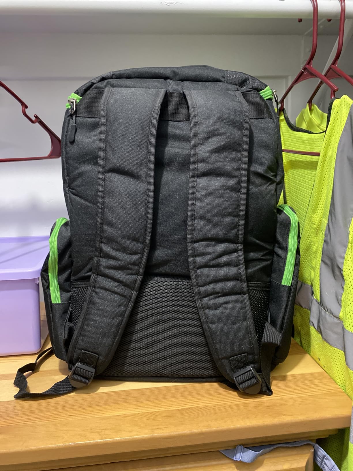 Trunab Gaming Console Backpack Compatible with Playstation 5 / PS5 Slim / PS4 / Xbox One, Travel Carrying Bag with Multiple Pockets for 15.6