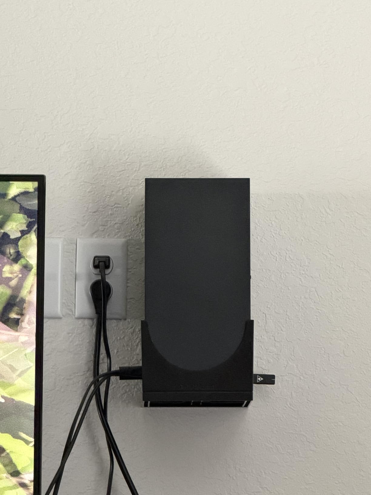 TotalMount - Wall Mount for Xbox Series X - Prevents Your Xbox from Falling by Securing Each Side (Standard Bundle: Wall Mount) customer photo 1