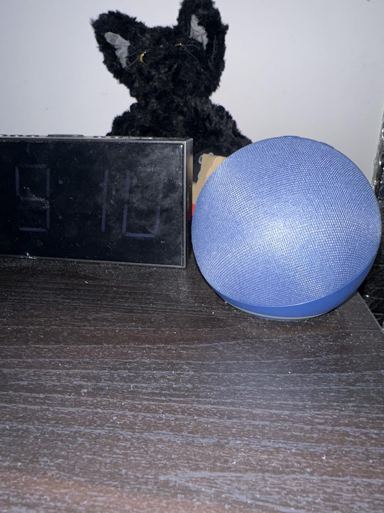 Amazon Echo Dot (newest model) - Vibrant sounding speaker, Designed for Alexa+, Great for bedrooms, dining rooms and offices, Deep Sea Blue customer photo 1